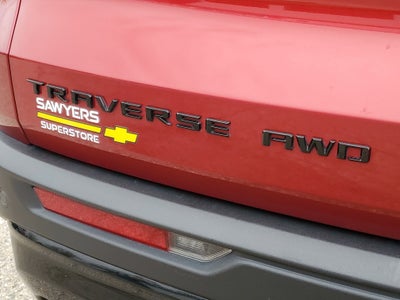 2025 Chevrolet Traverse LT