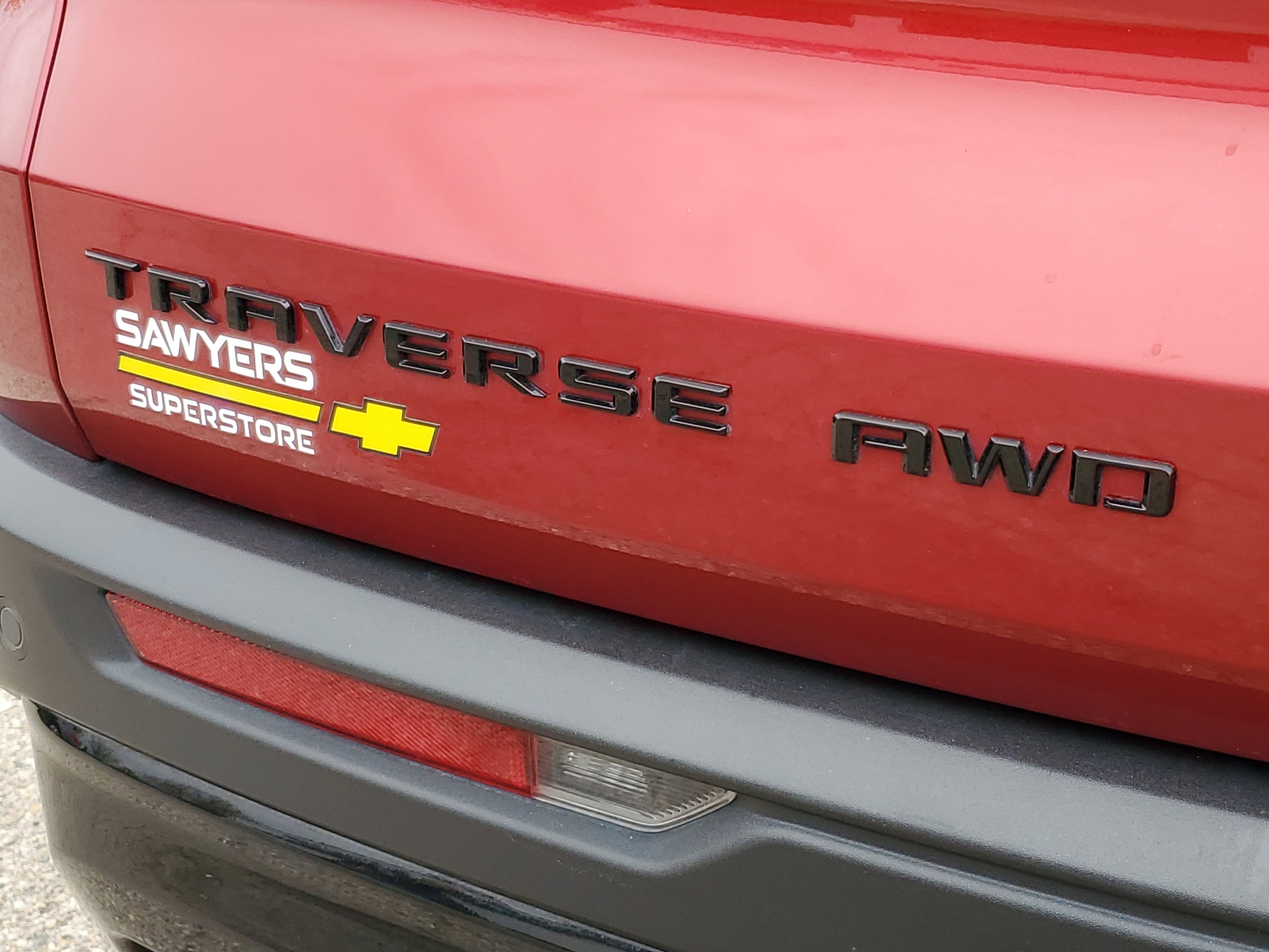 2025 Chevrolet Traverse LT