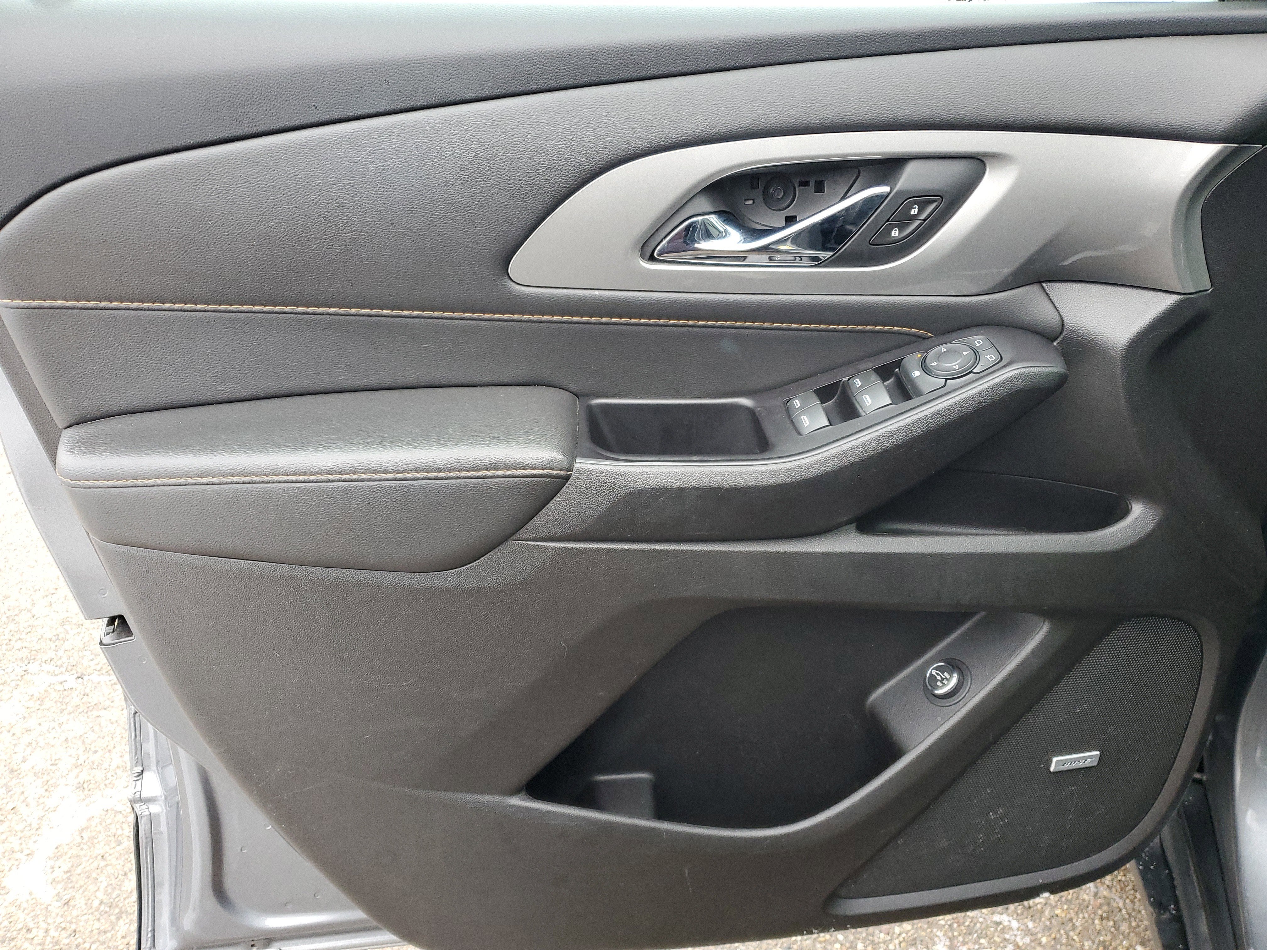 2020 Chevrolet Traverse LT Leather