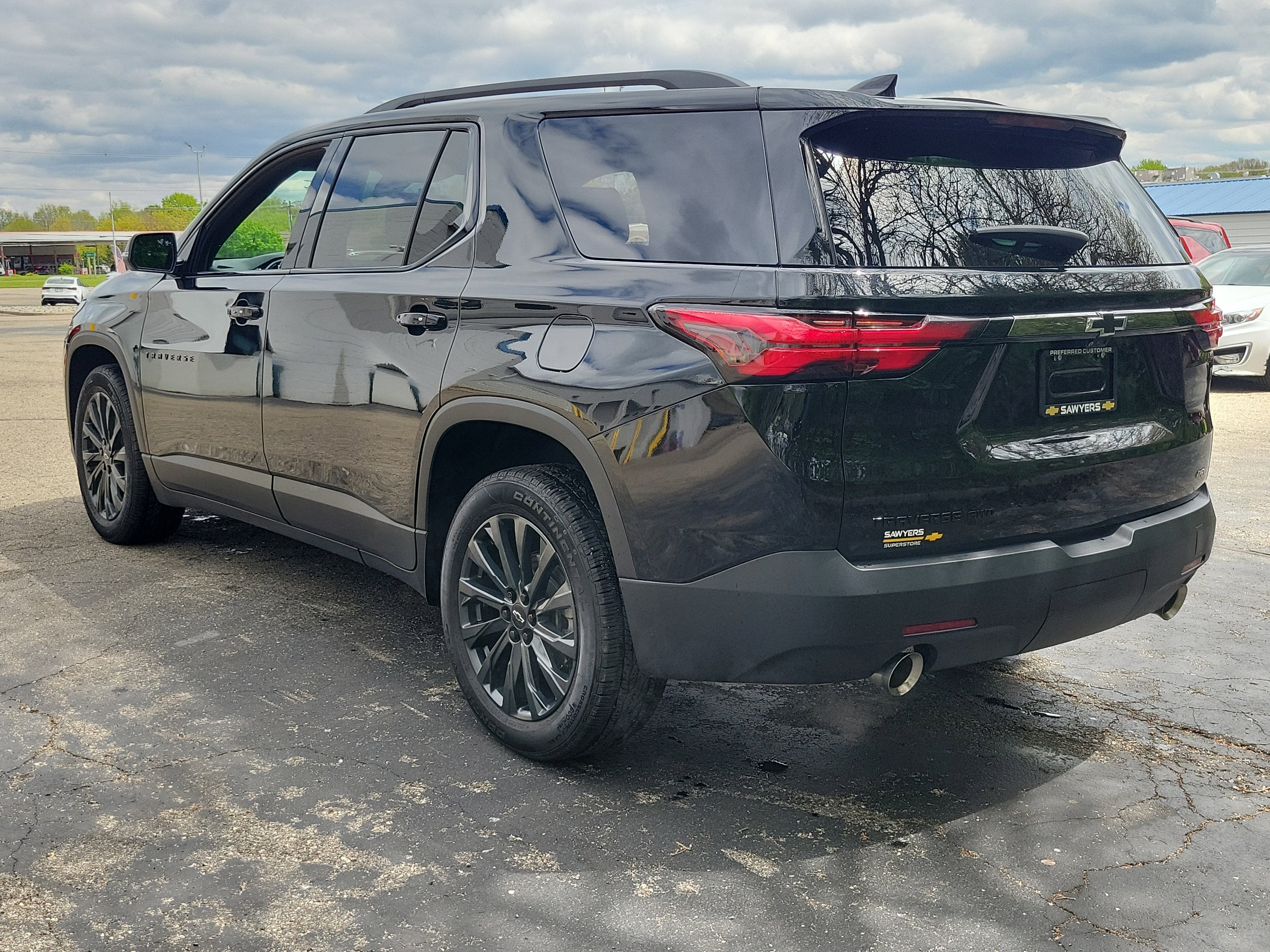 2023 Chevrolet Traverse RS