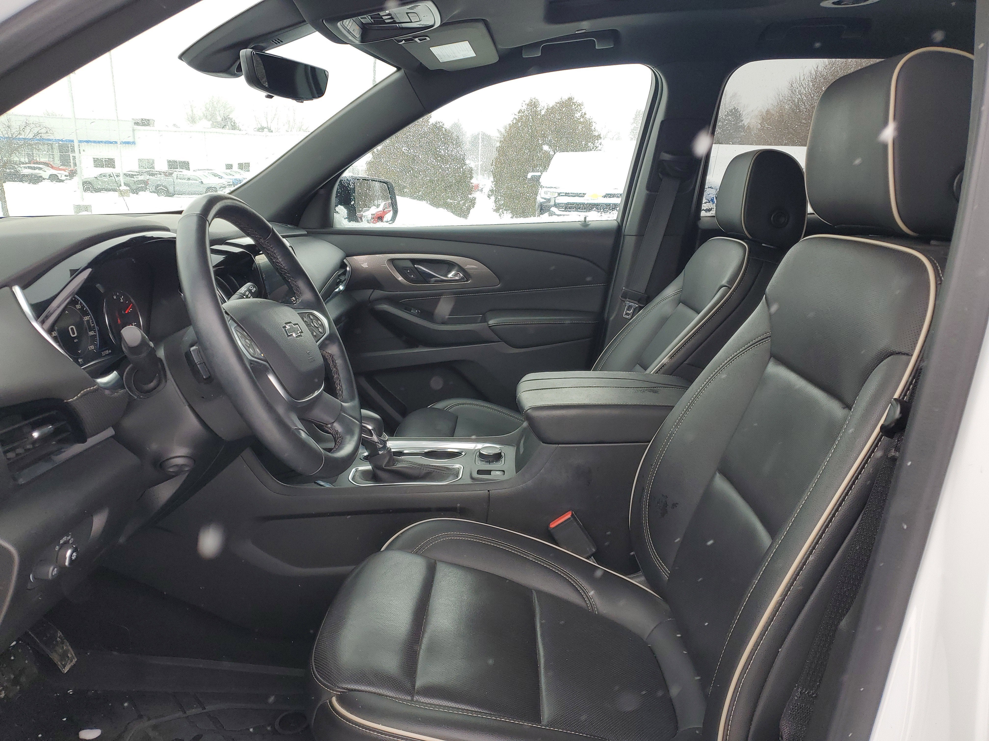 2023 Chevrolet Traverse Premier