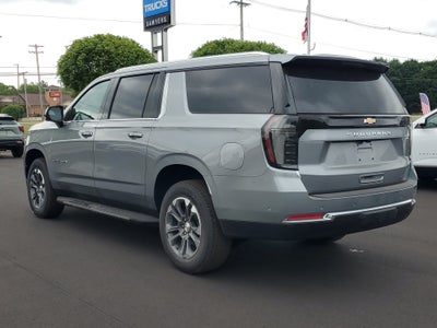 2026 Chevrolet Suburban LT