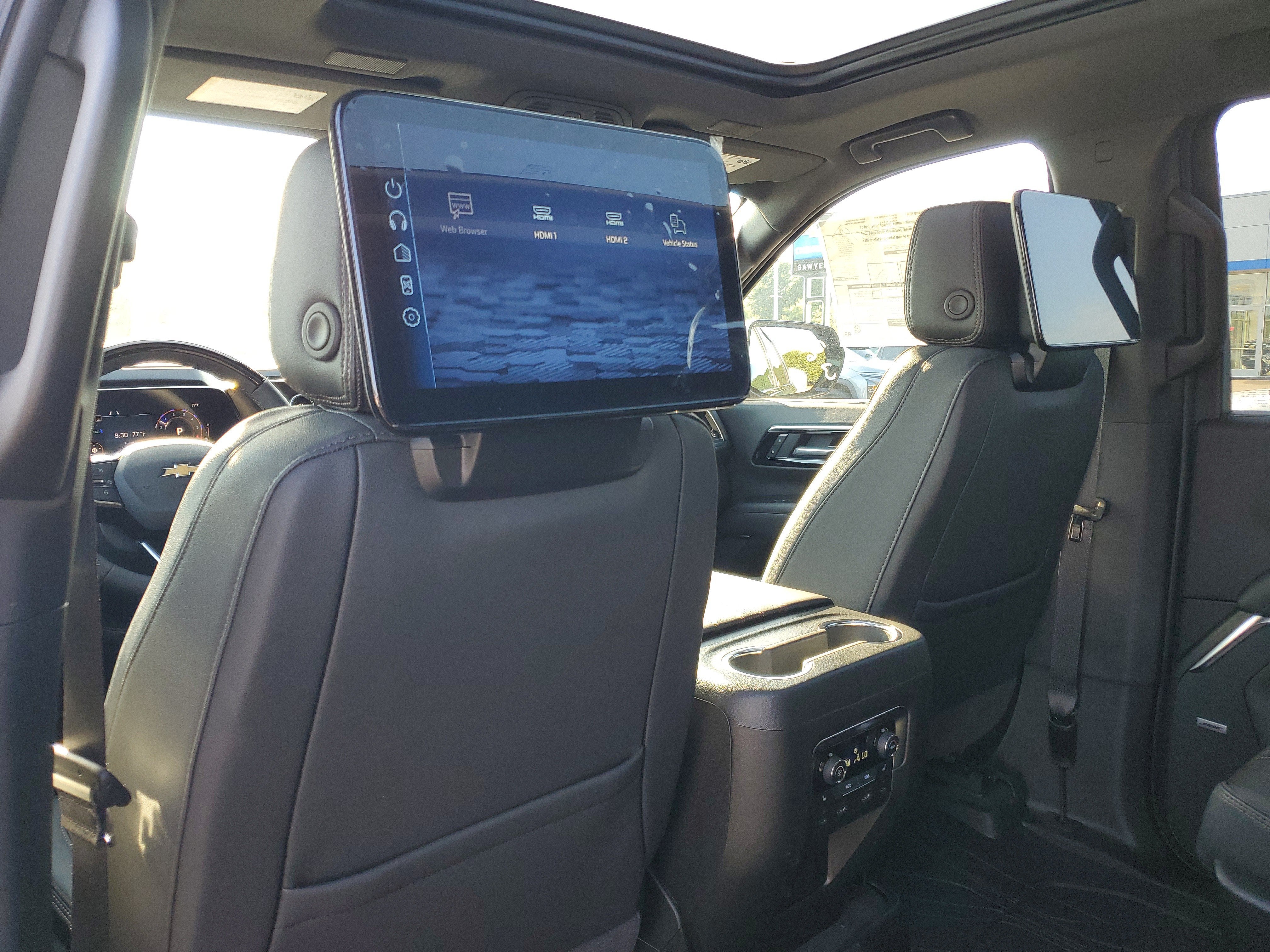 2026 Chevrolet Suburban High Country - Photo 27