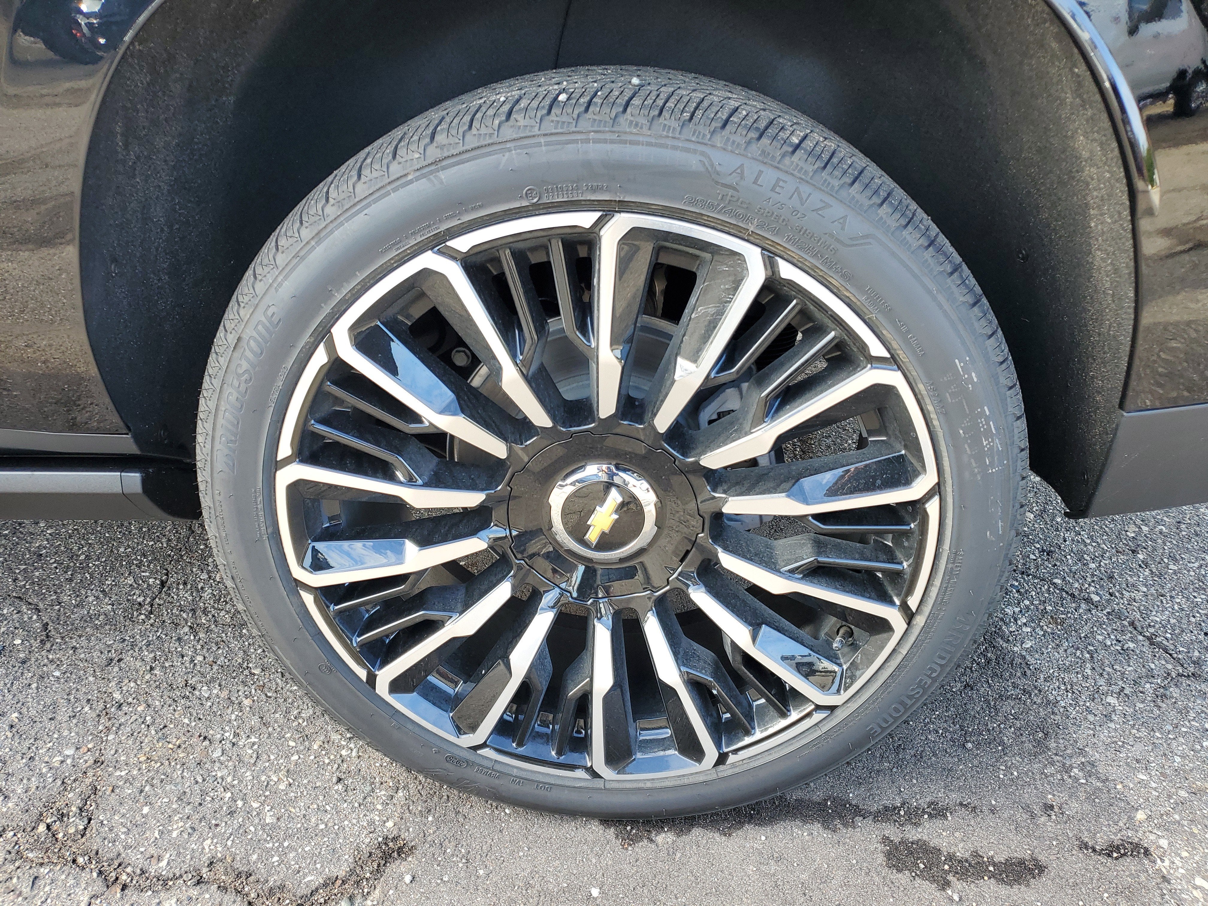 2025 Chevrolet Suburban High Country