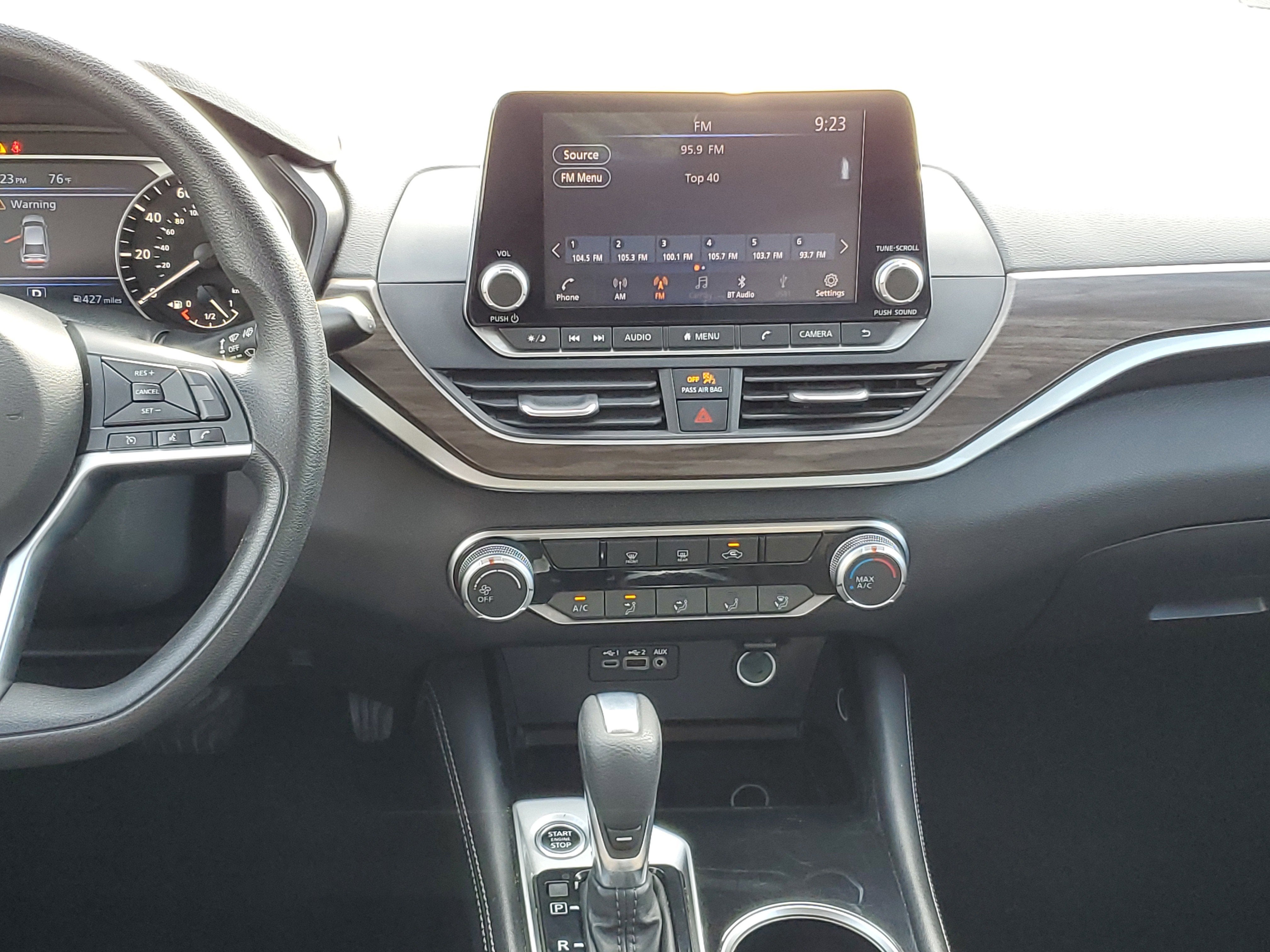 2023 Nissan Altima SV FWD