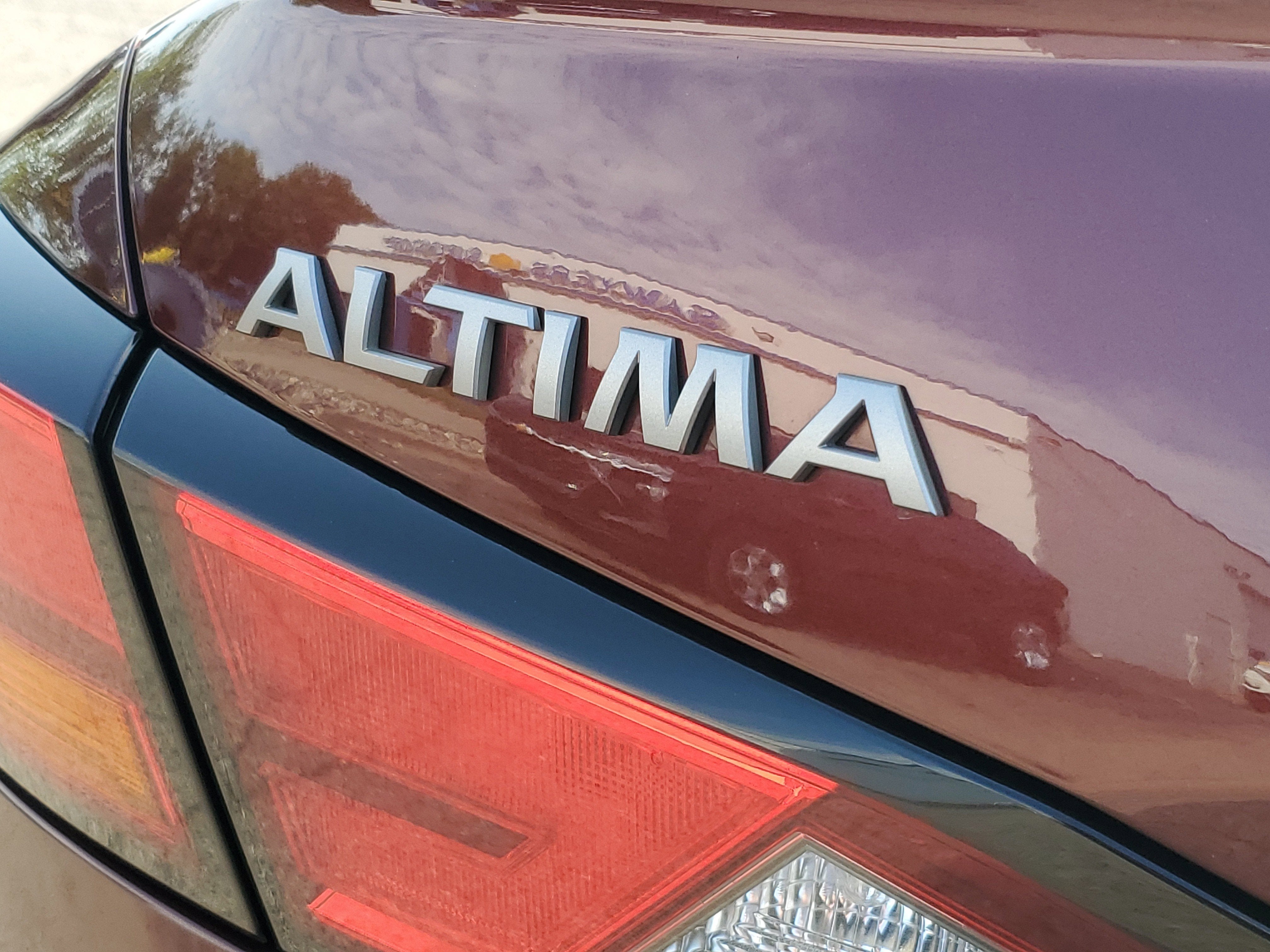 2023 Nissan Altima SV FWD