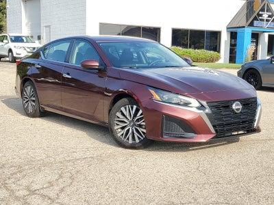 2023 Nissan Altima SV FWD