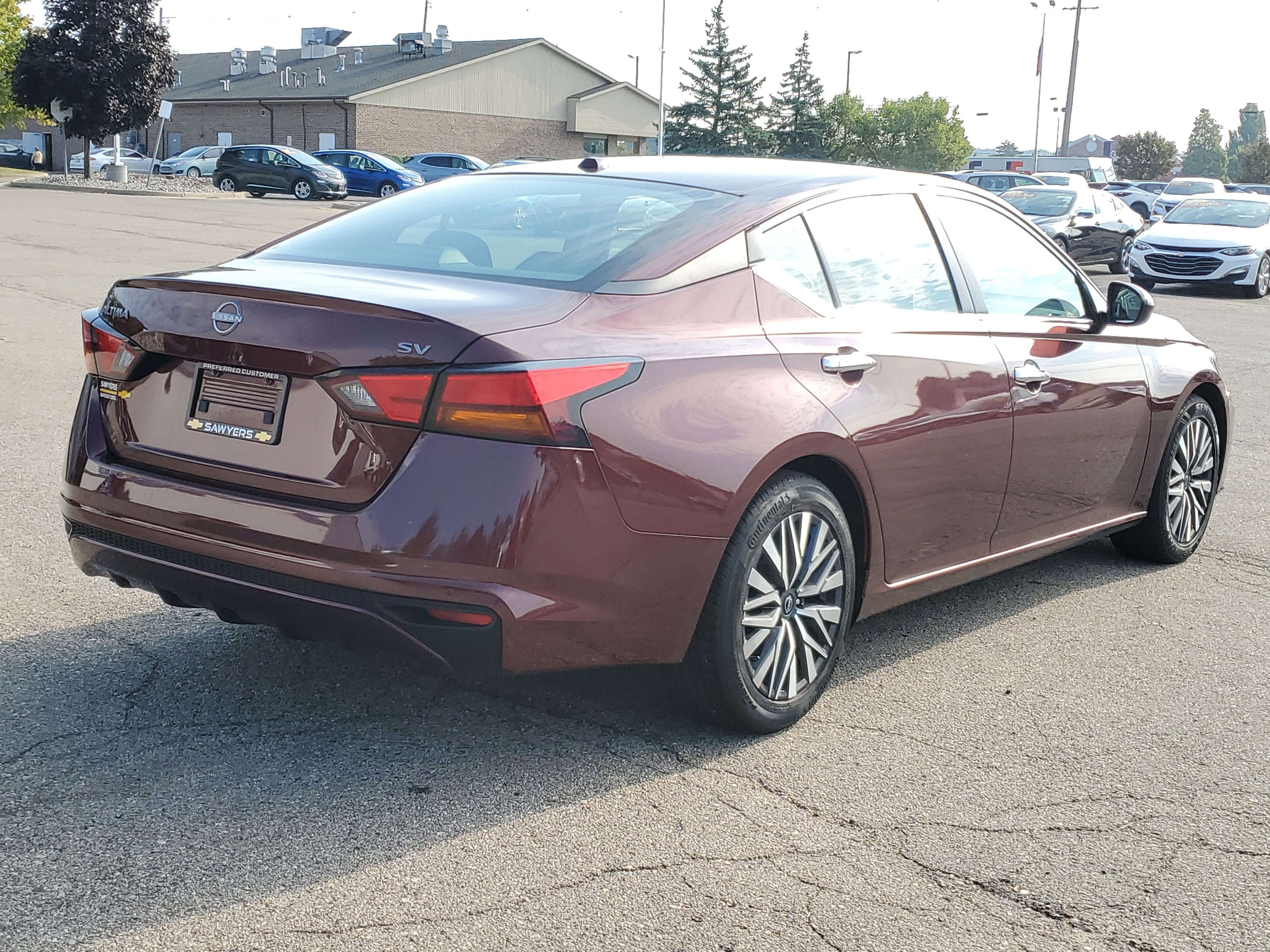 2023 Nissan Altima SV FWD