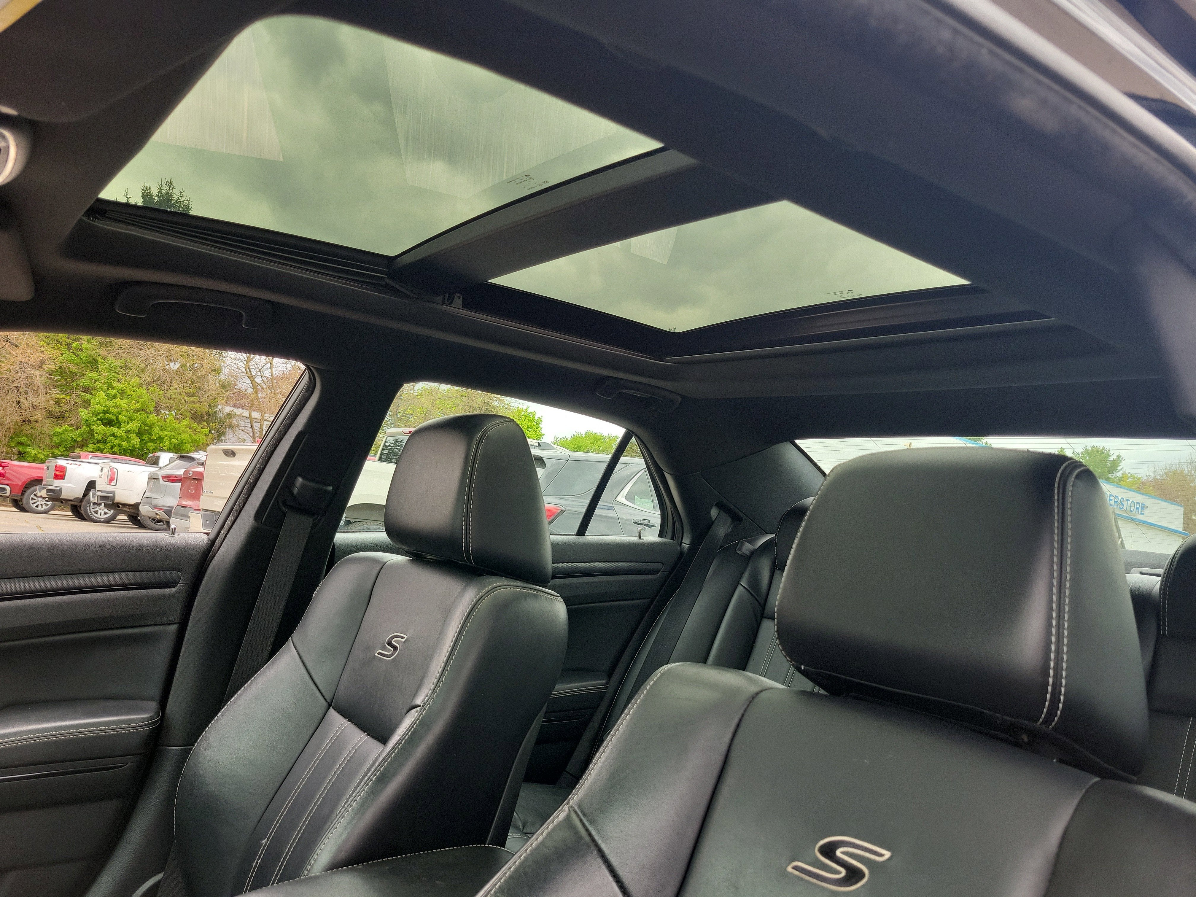 2014 Chrysler 300 300S