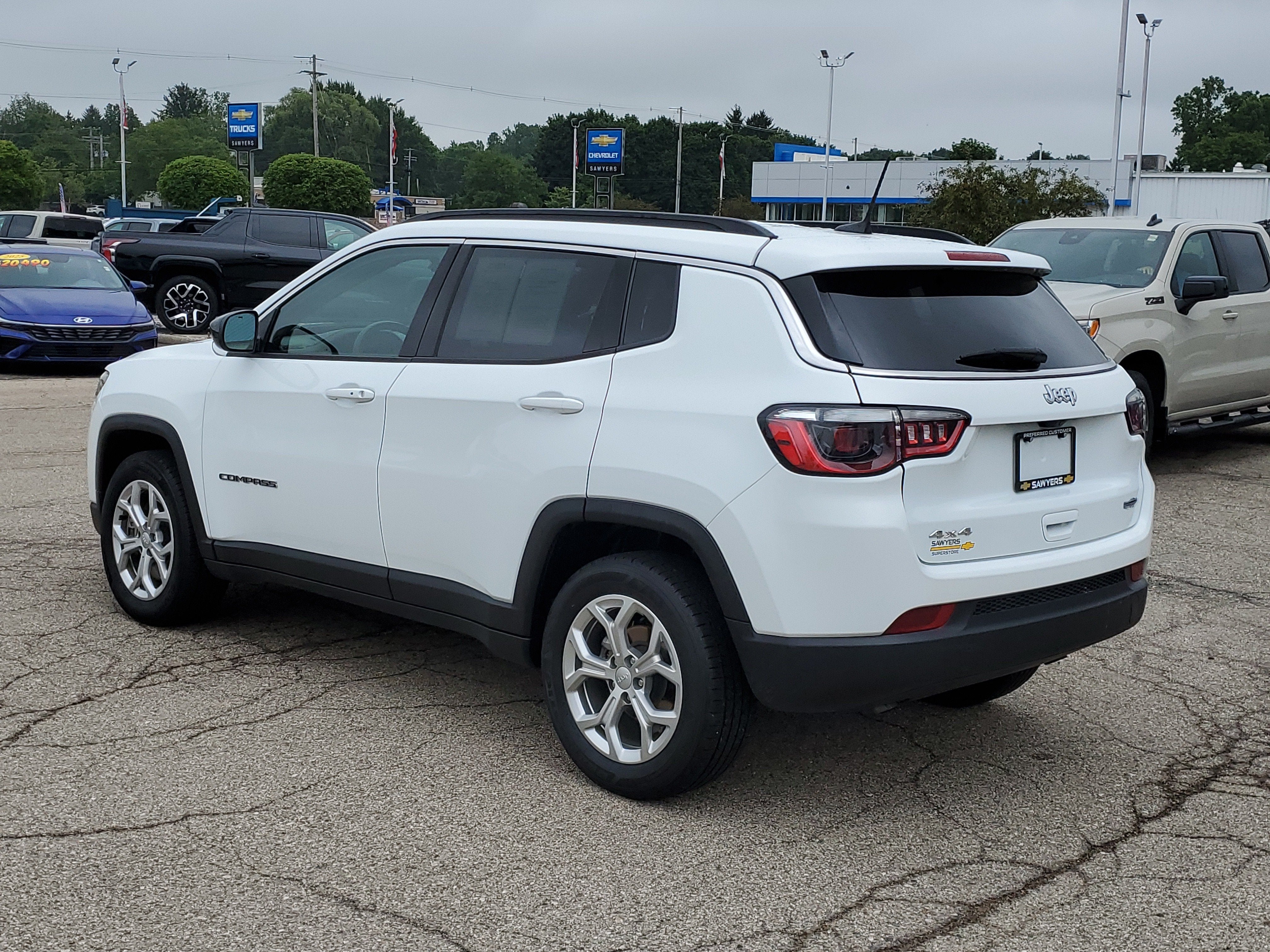 2024 Jeep Compass Latitude