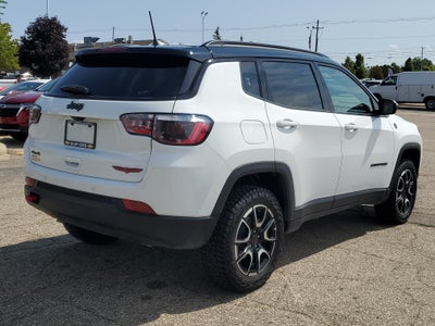 2025 Jeep Compass Trailhawk 4x4
