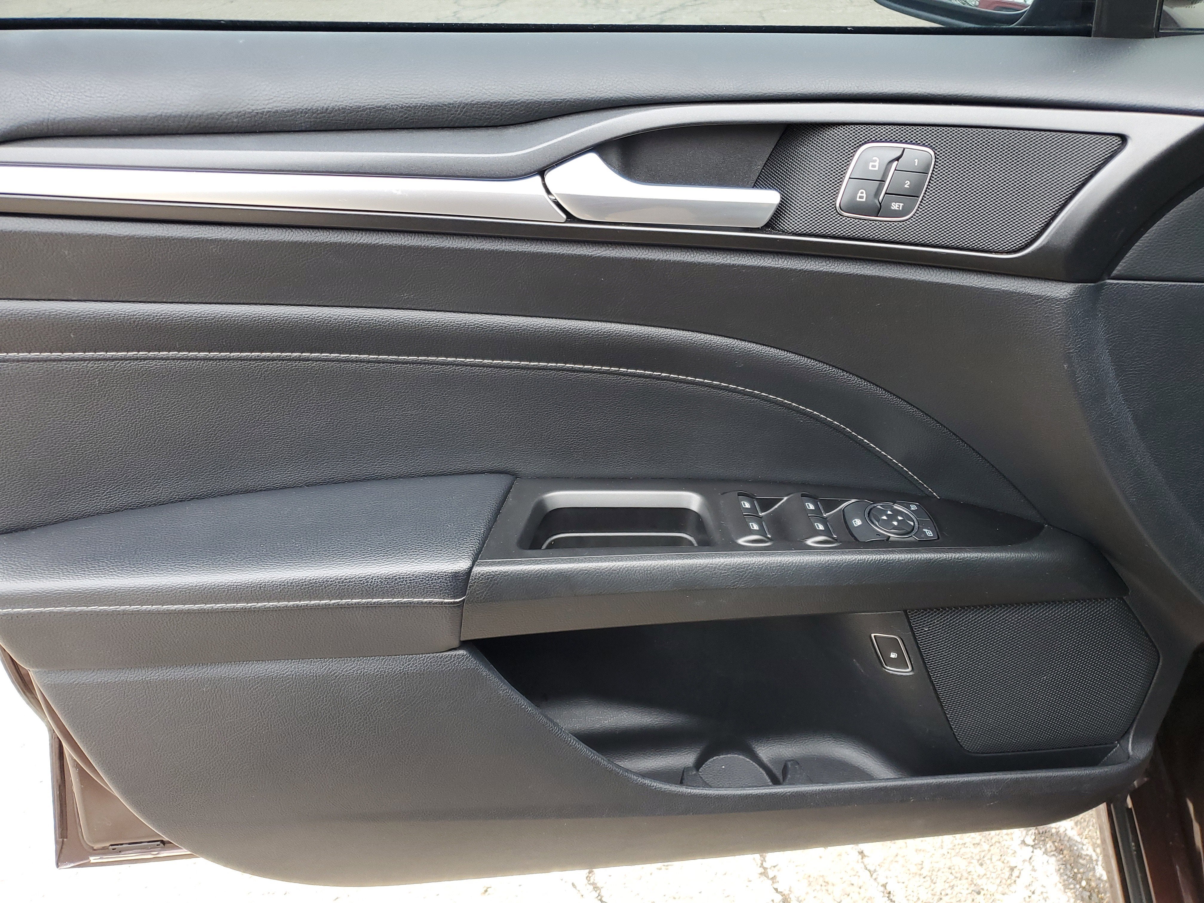 2019 Ford Fusion Hybrid Titanium