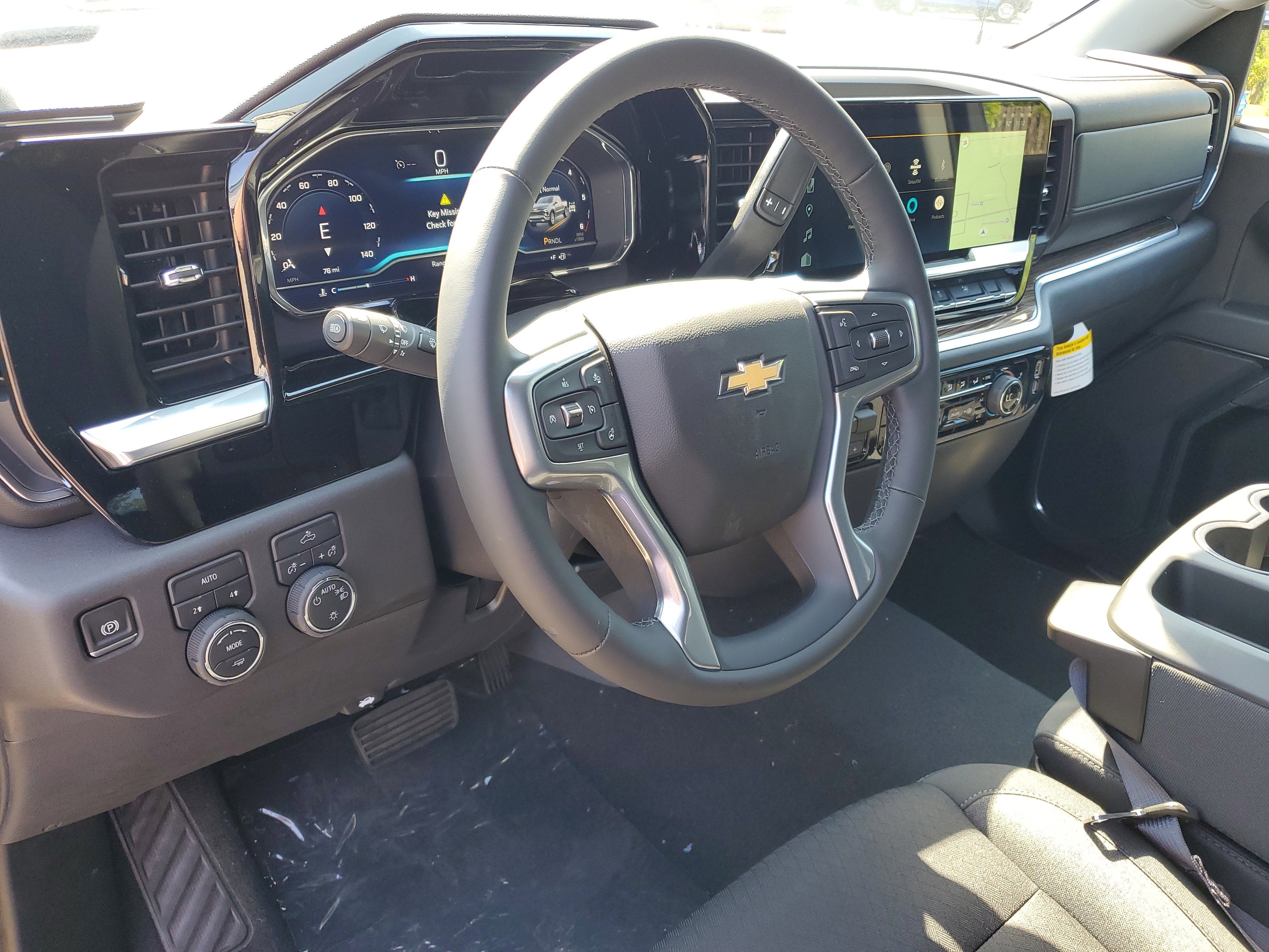 2025 Chevrolet Silverado 1500 LT (2FL)