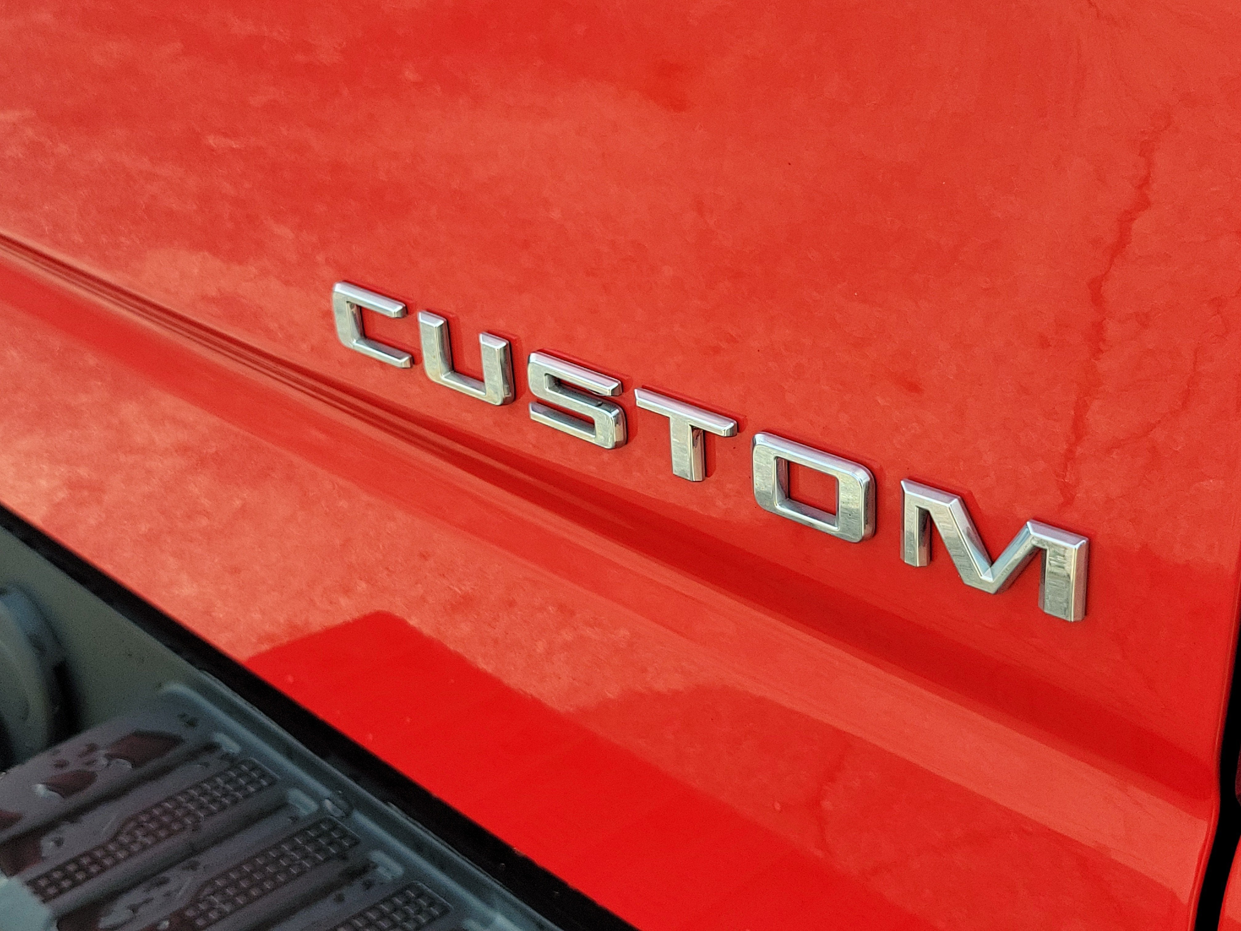 2020 Chevrolet Silverado 1500 Custom