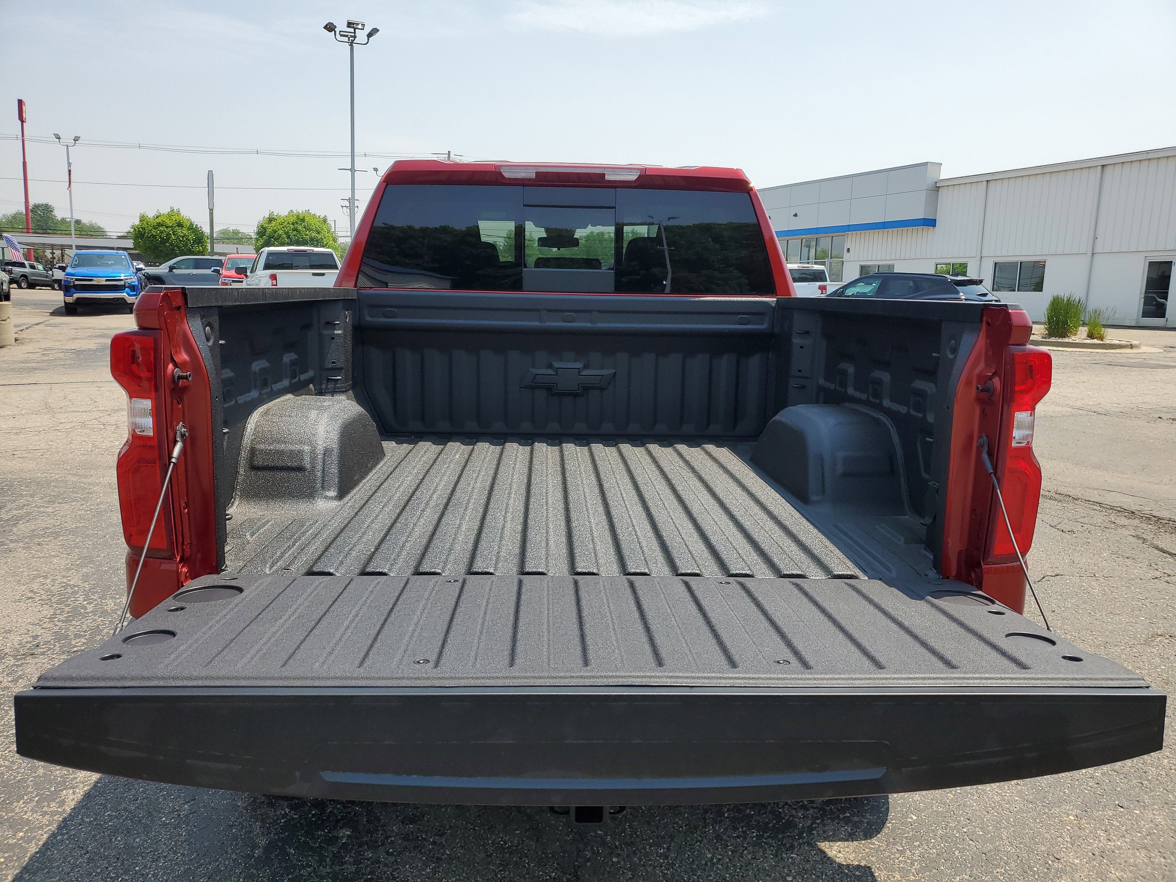 2025 Chevrolet Silverado 1500 LT Trail Boss