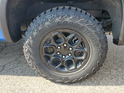 2025 Chevrolet Silverado 1500 ZR2