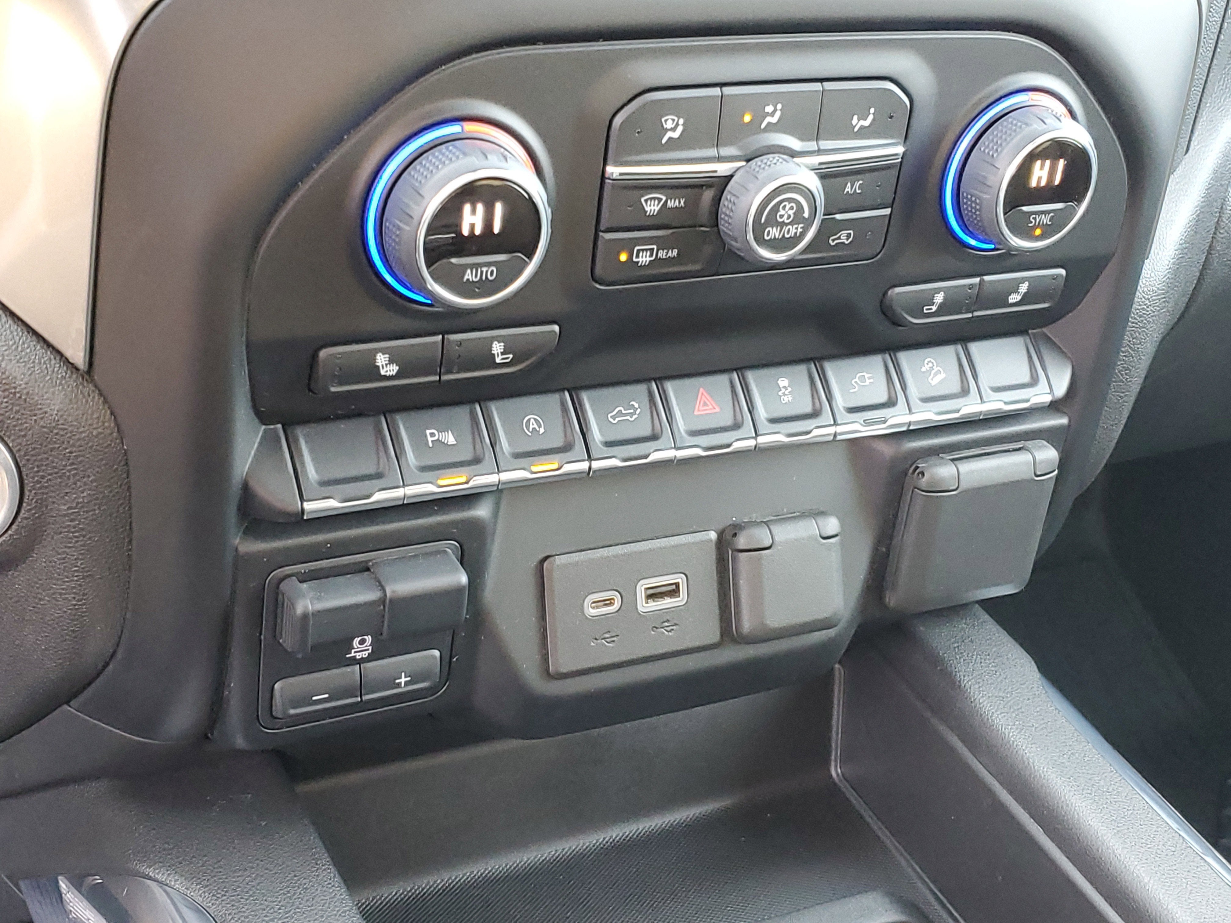 2022 Chevrolet Silverado 1500 LTD RST