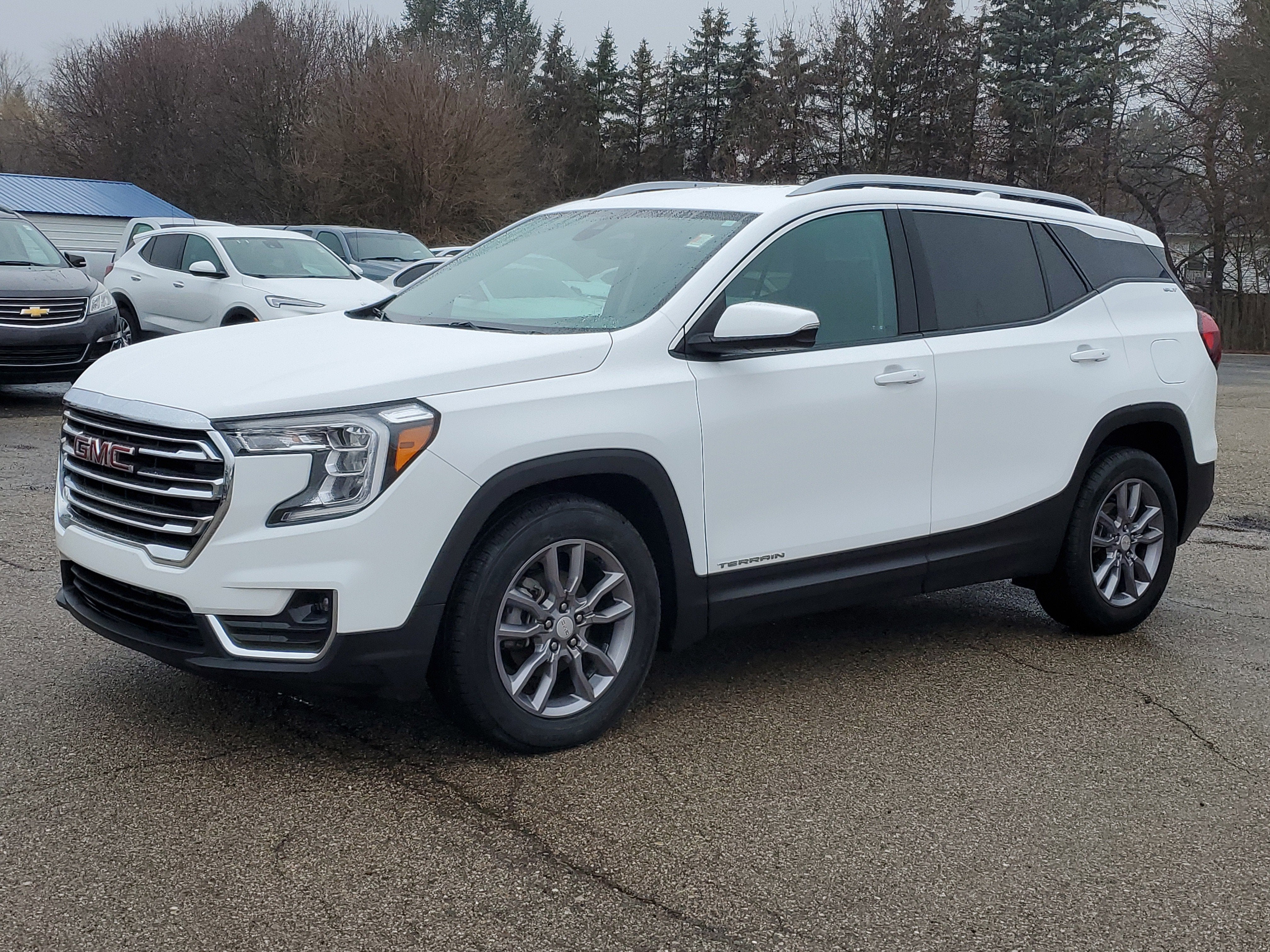 2024 GMC Terrain SLT