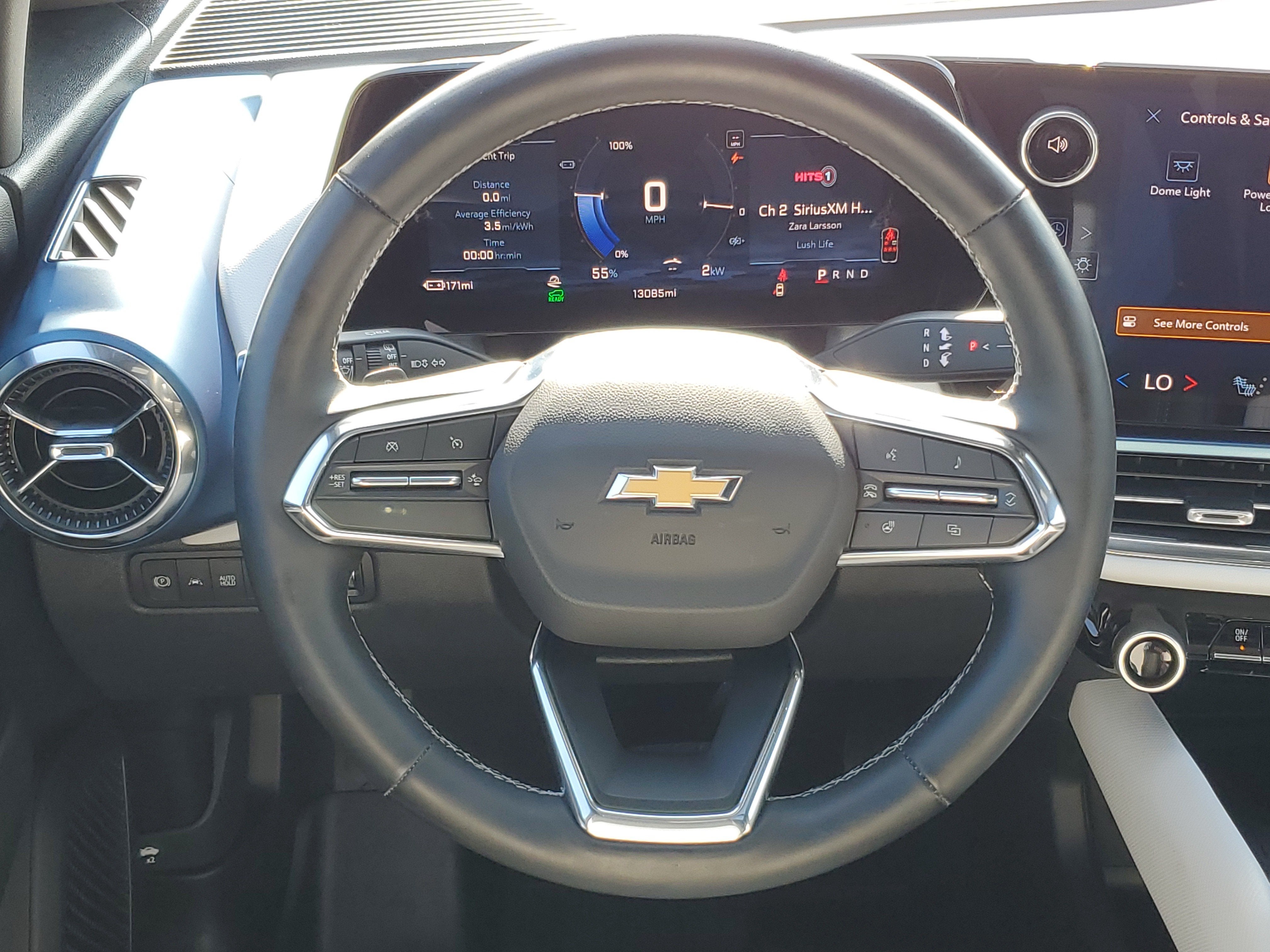 2025 Chevrolet Equinox EV LT