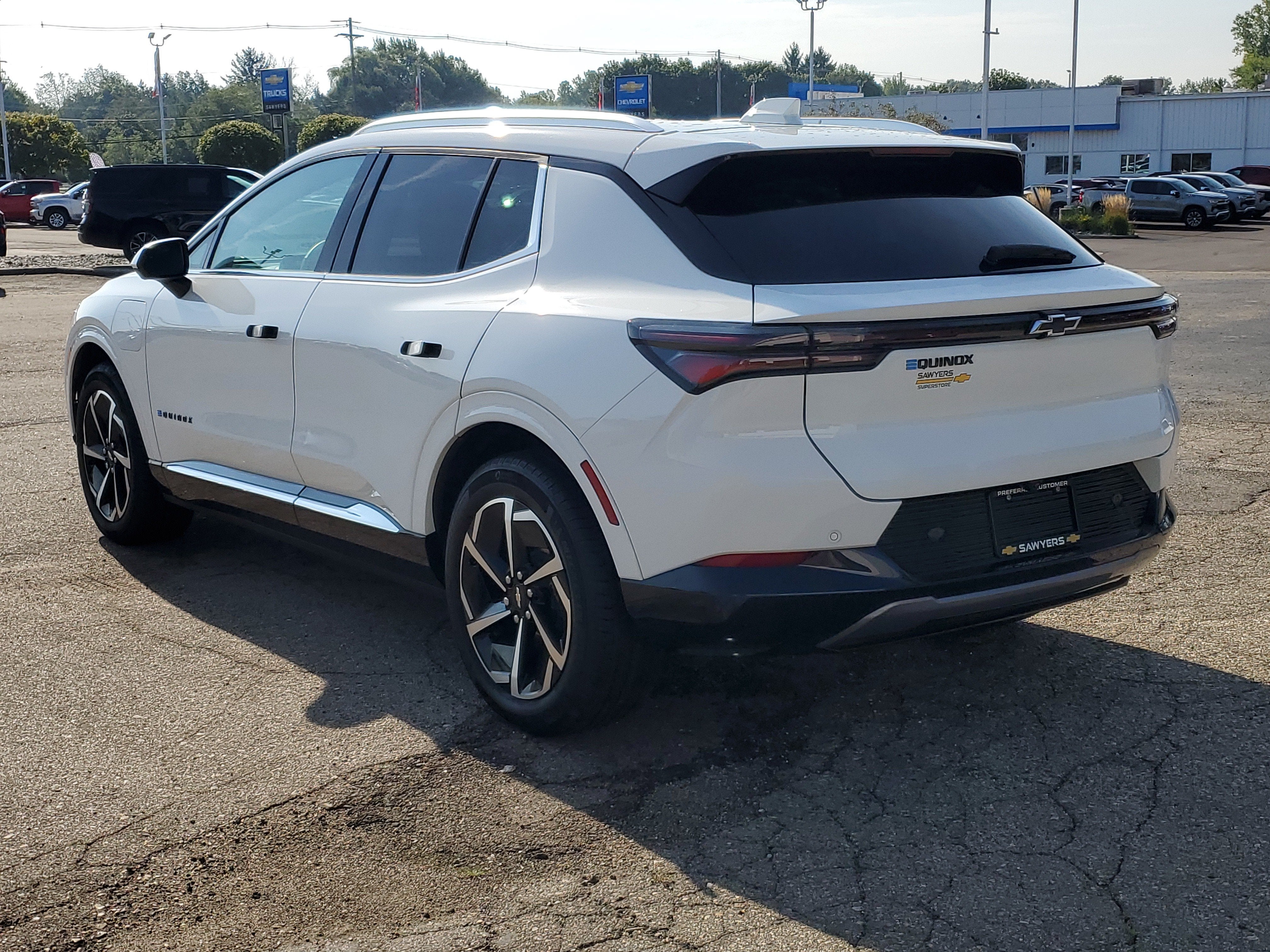 2025 Chevrolet Equinox EV LT
