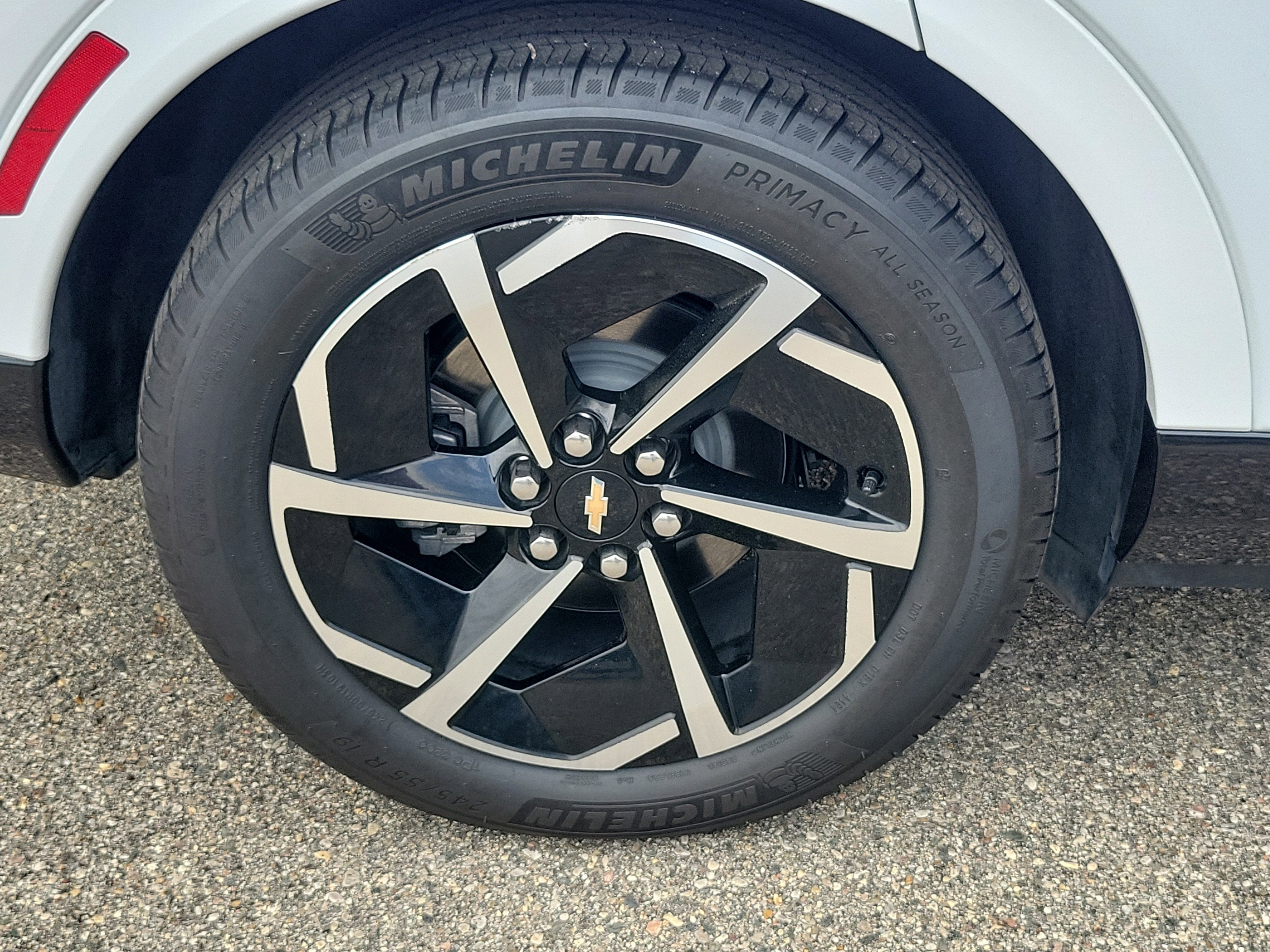 2025 Chevrolet Equinox EV LT