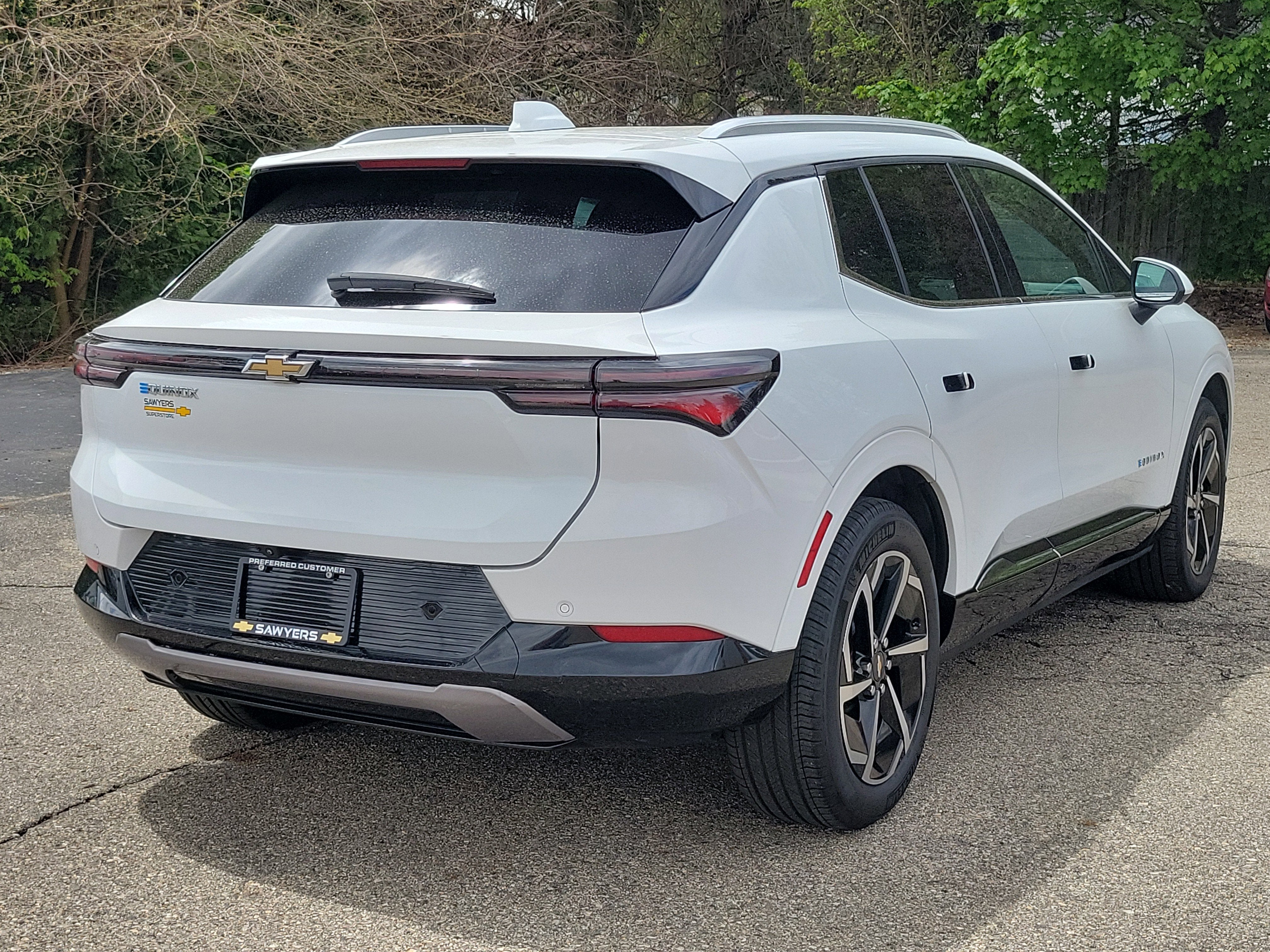 2025 Chevrolet Equinox EV LT