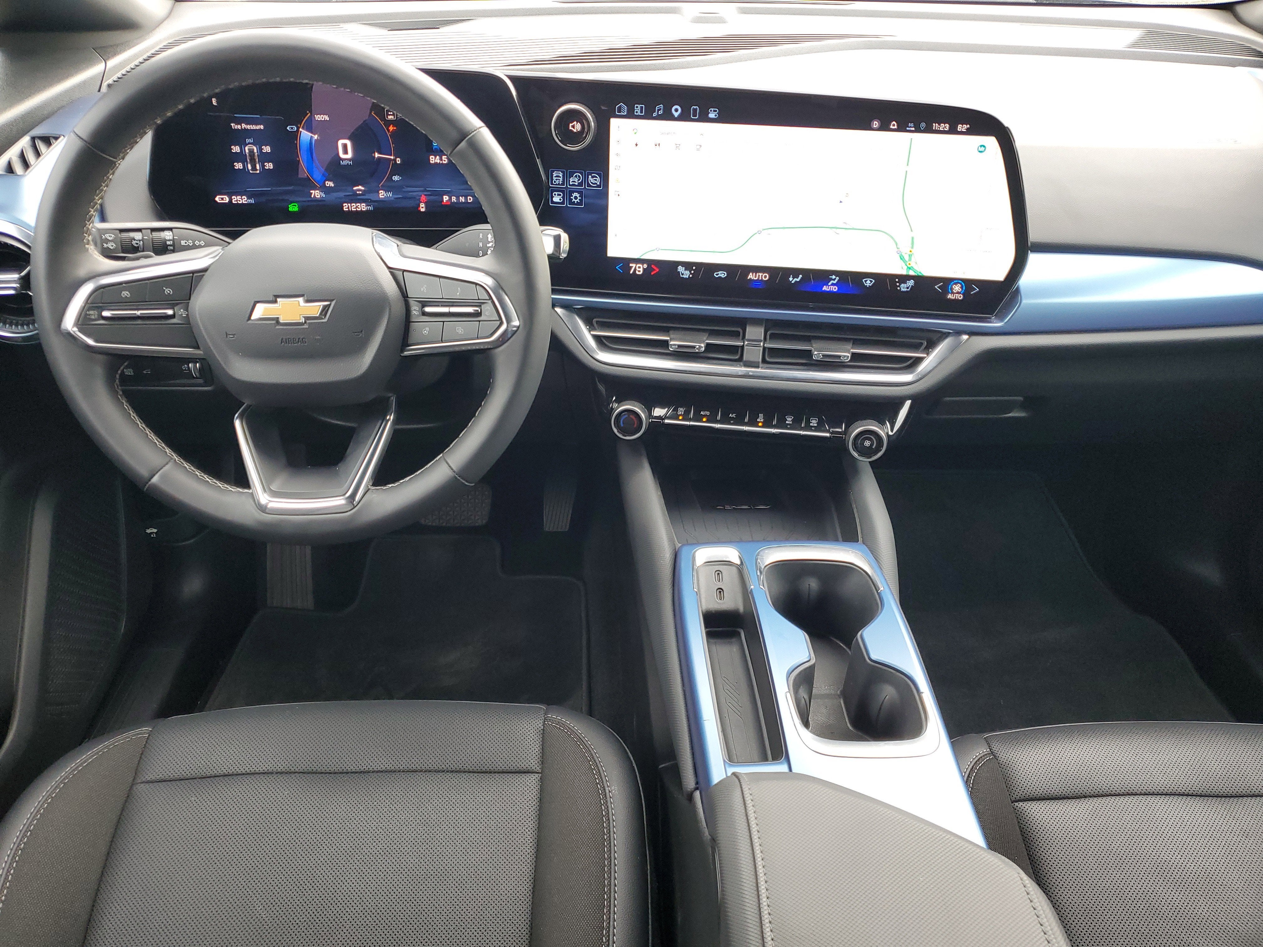 2025 Chevrolet Equinox EV LT
