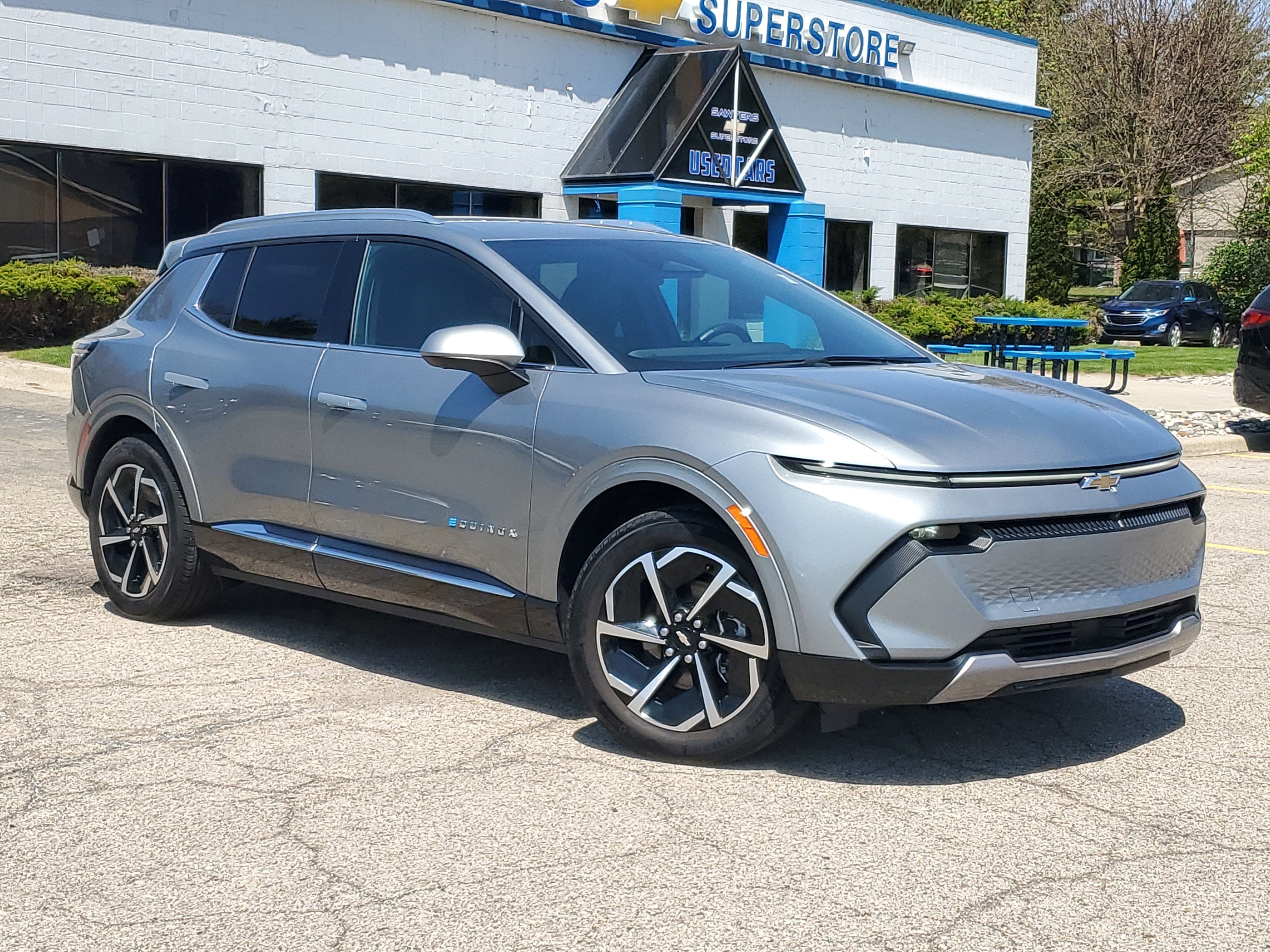 2025 Chevrolet Equinox EV LT