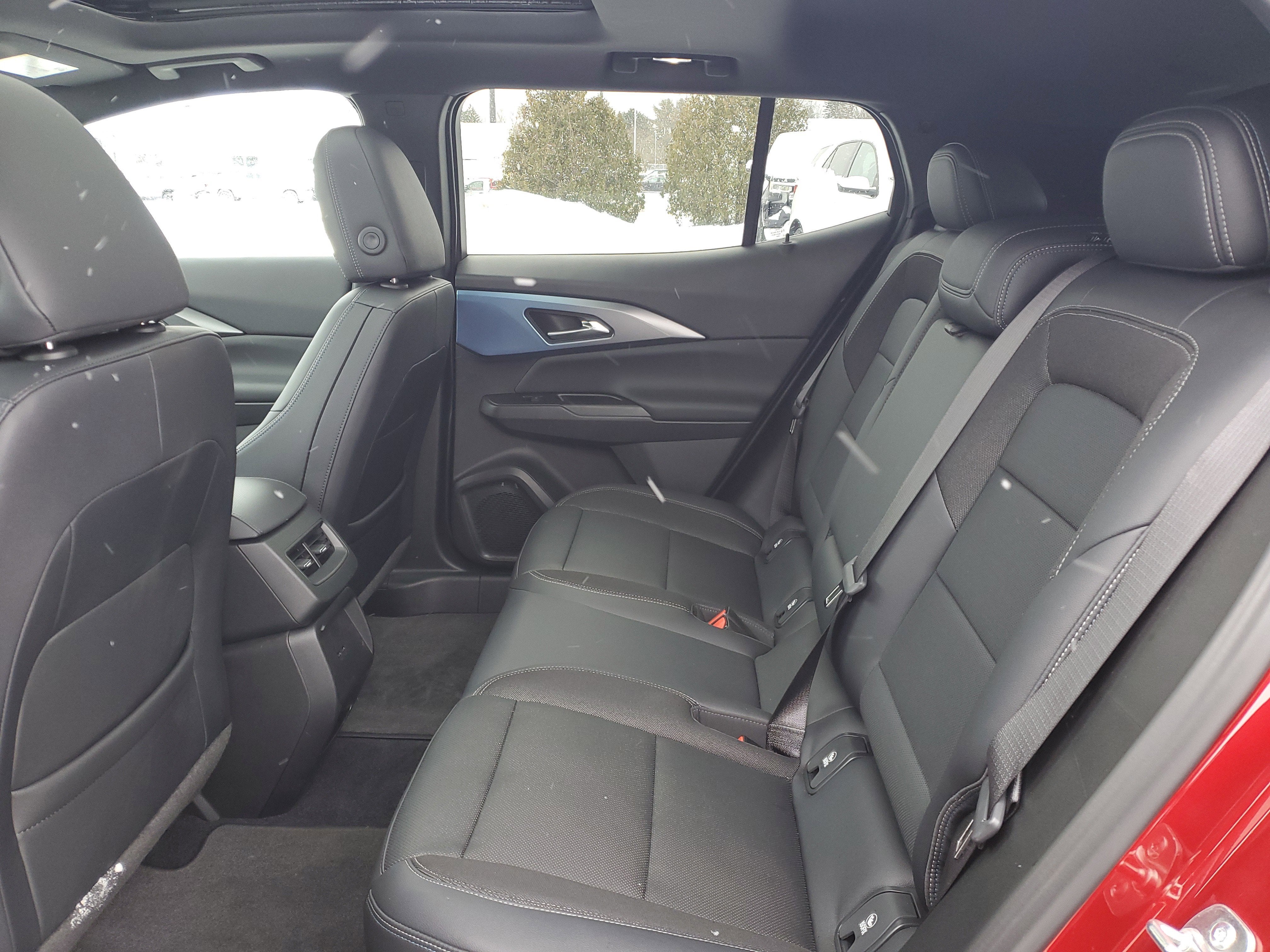 2024 Chevrolet Equinox EV 2LT