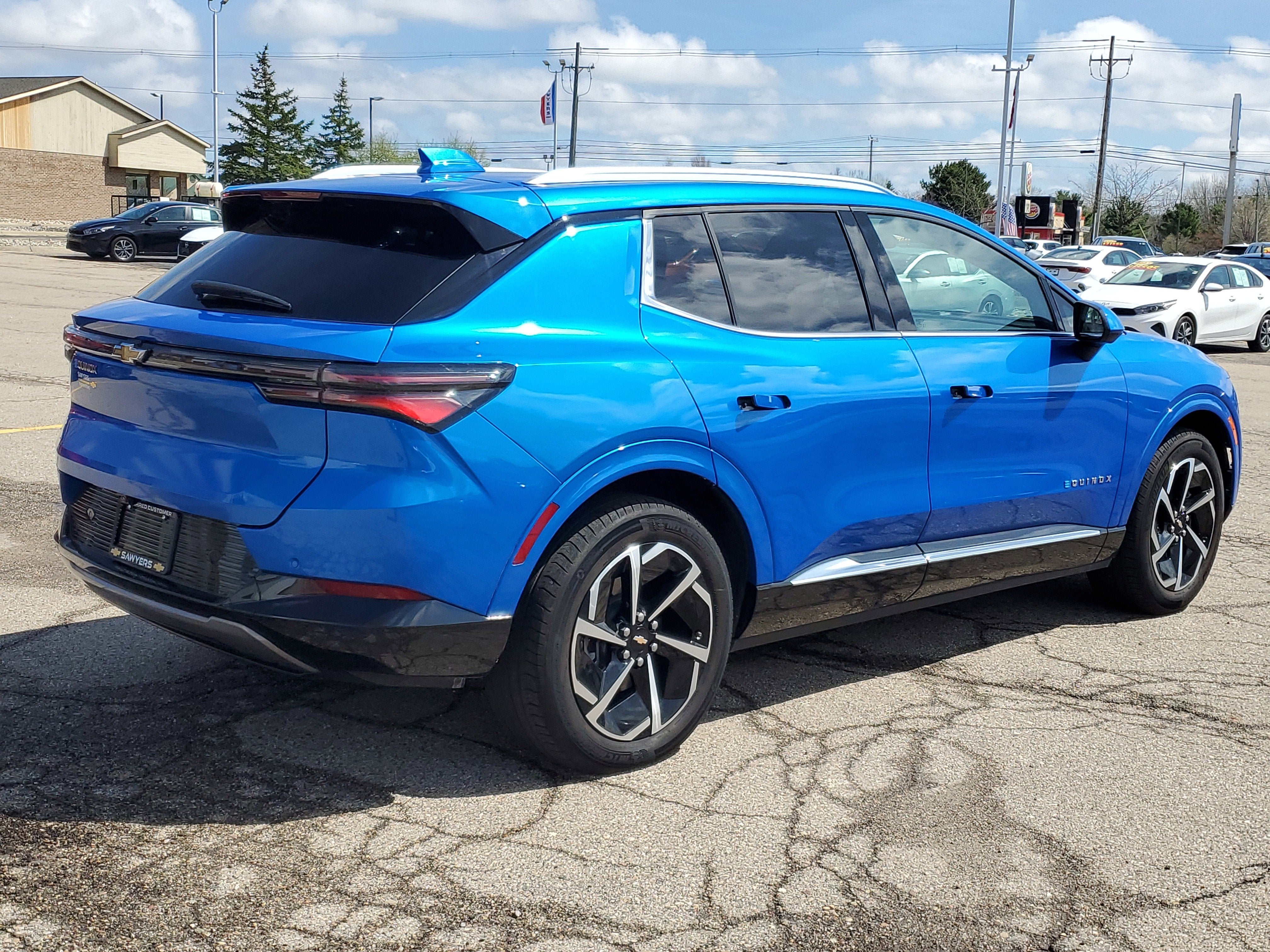 2025 Chevrolet Equinox EV LT