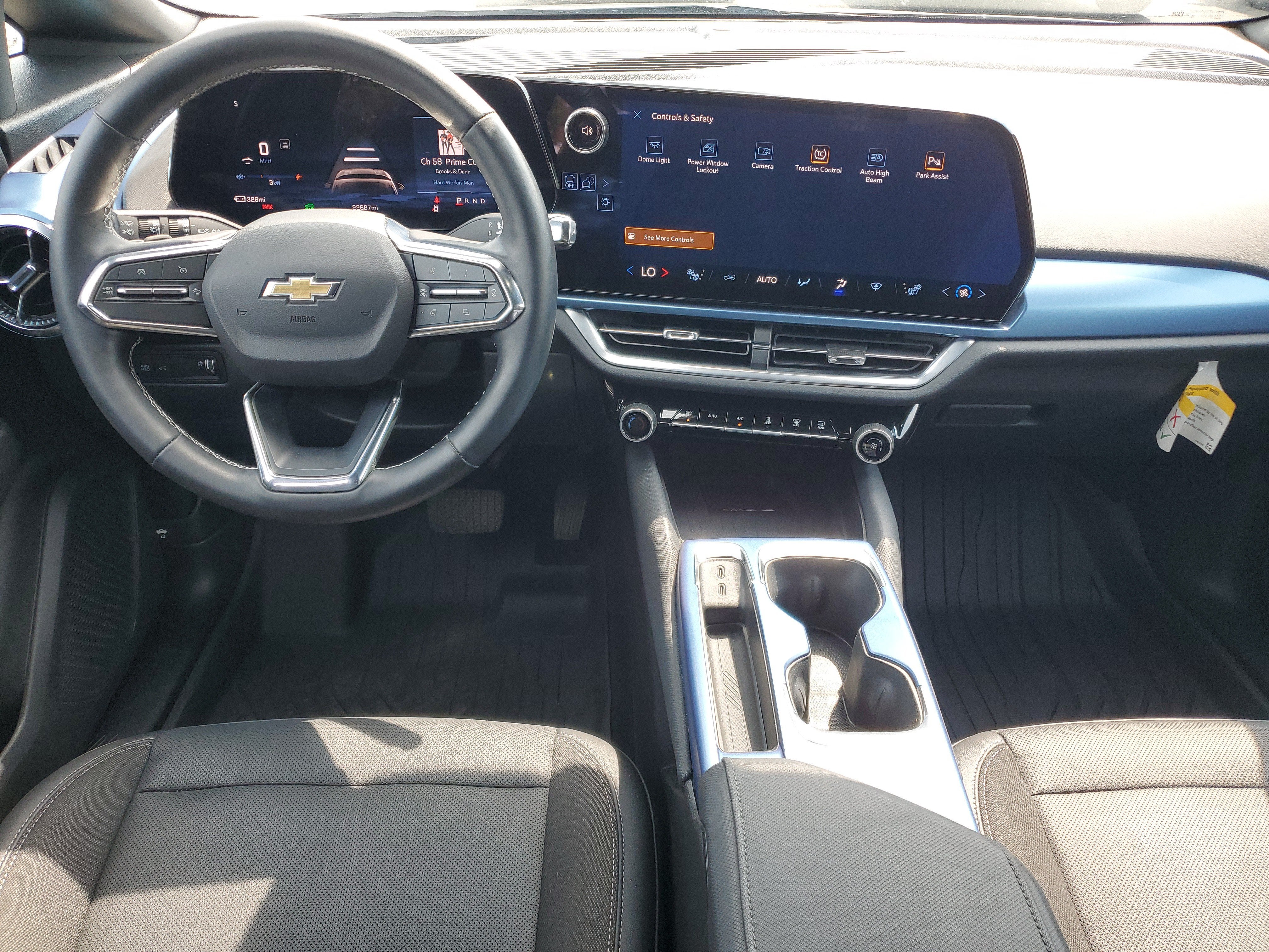 2025 Chevrolet Equinox EV LT