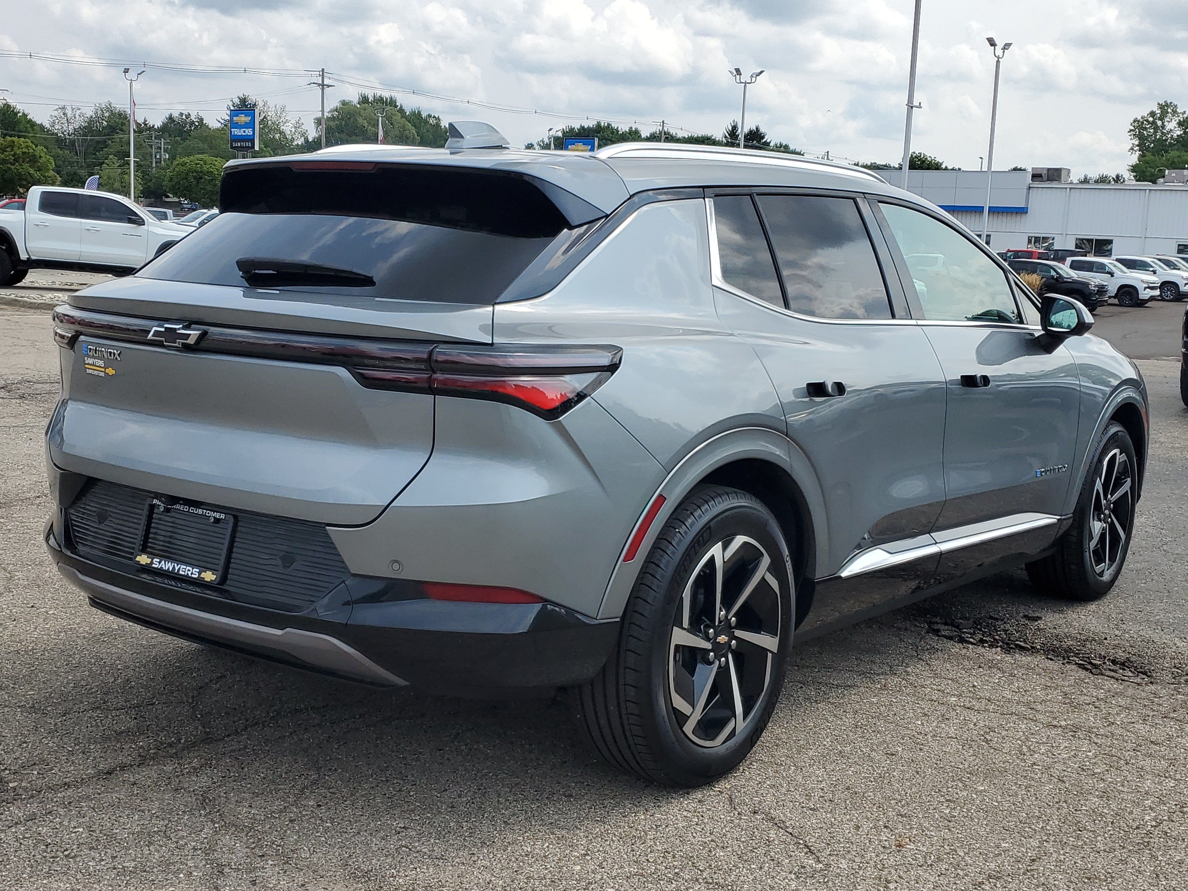 2025 Chevrolet Equinox EV LT