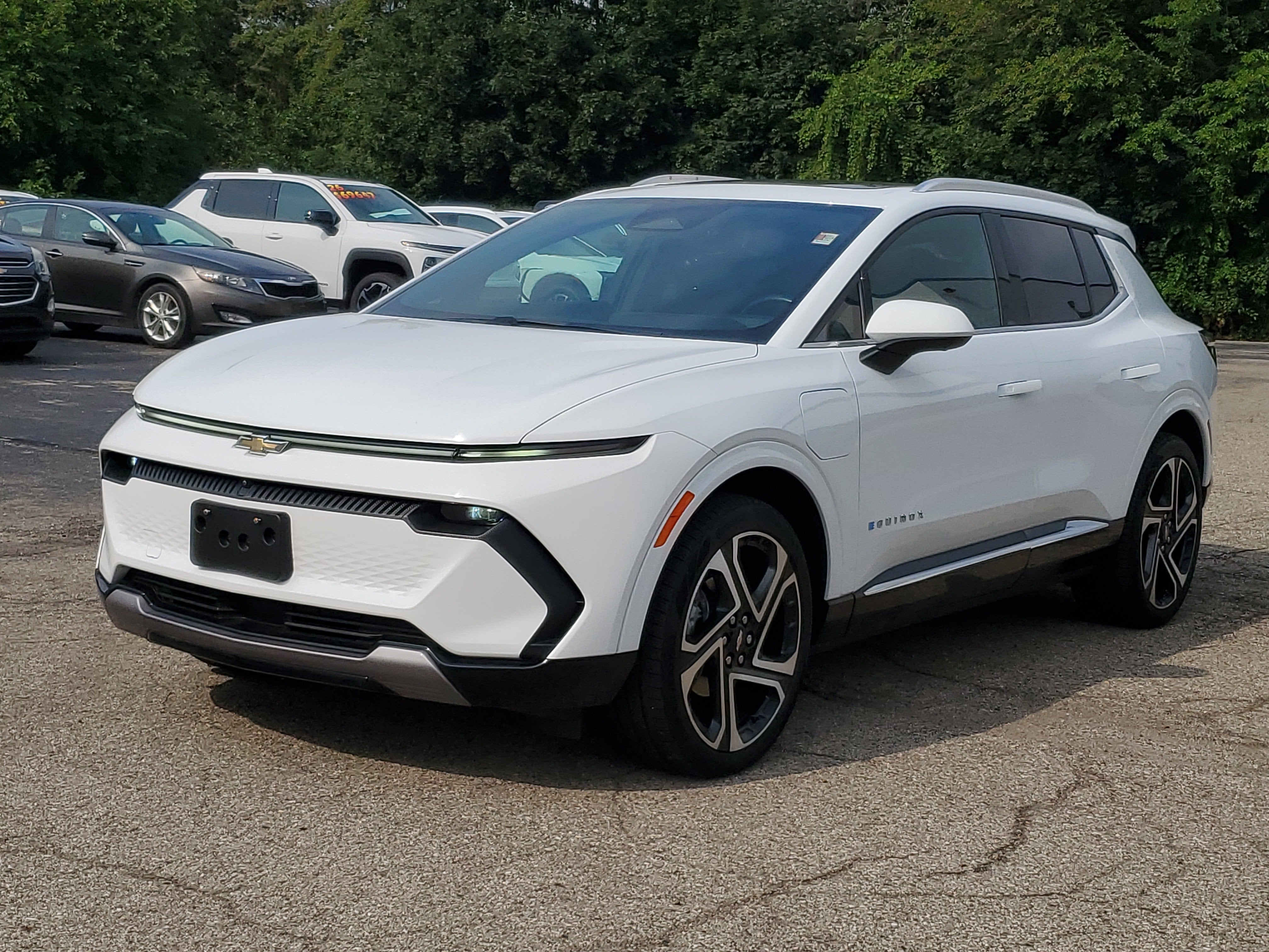 2025 Chevrolet Equinox EV LT
