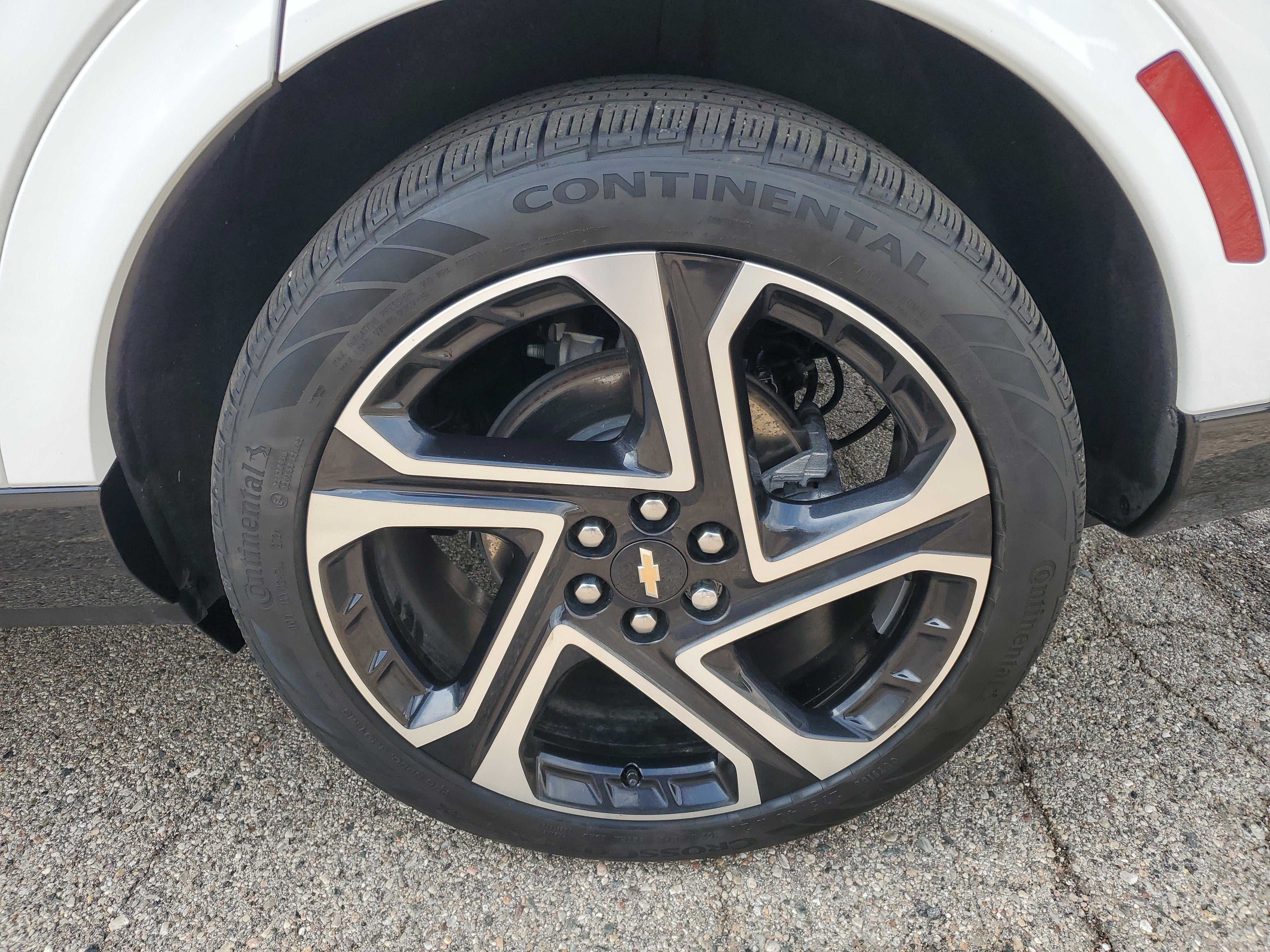 2025 Chevrolet Equinox EV LT