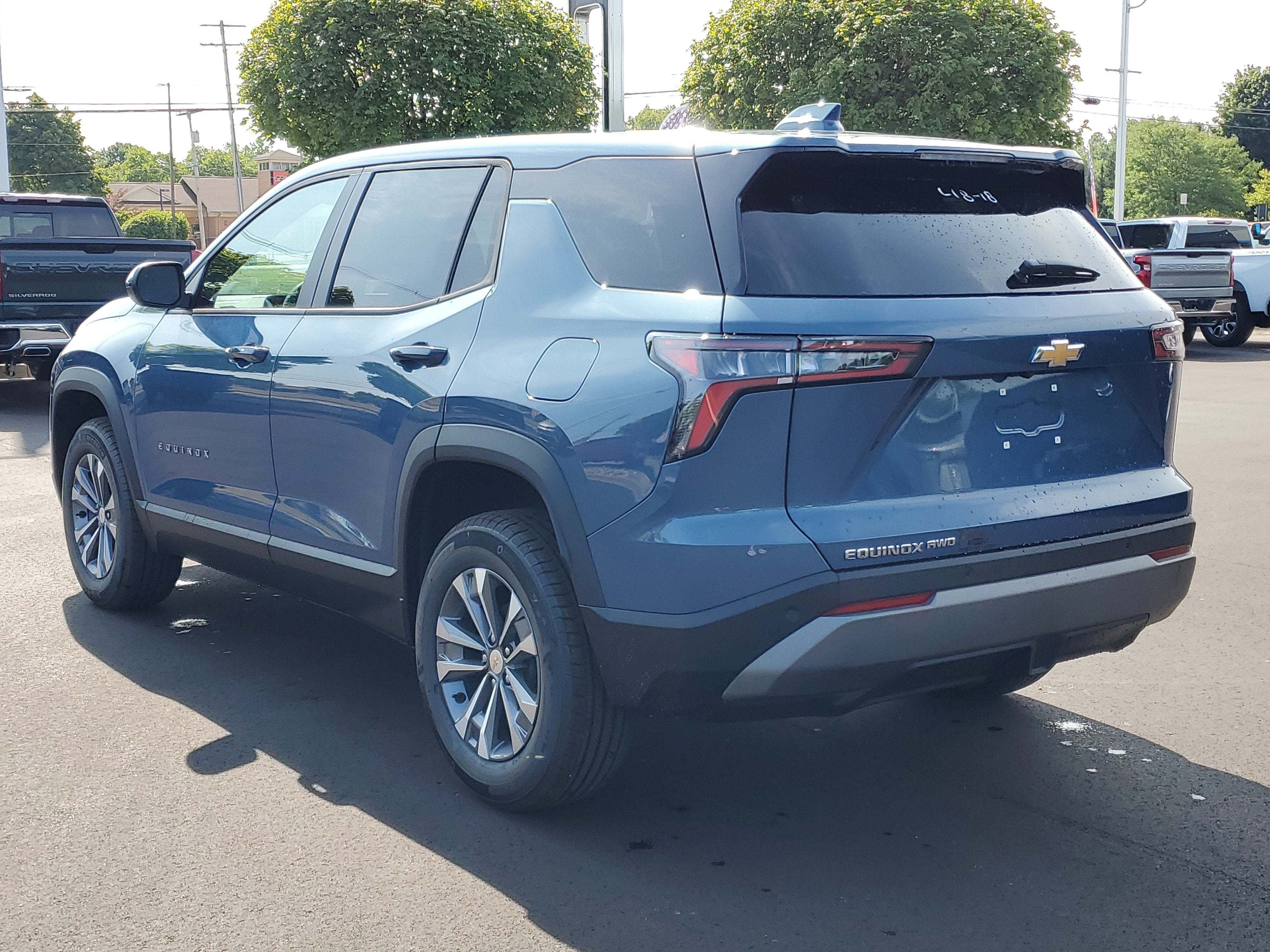 2027 Chevrolet Equinox LT