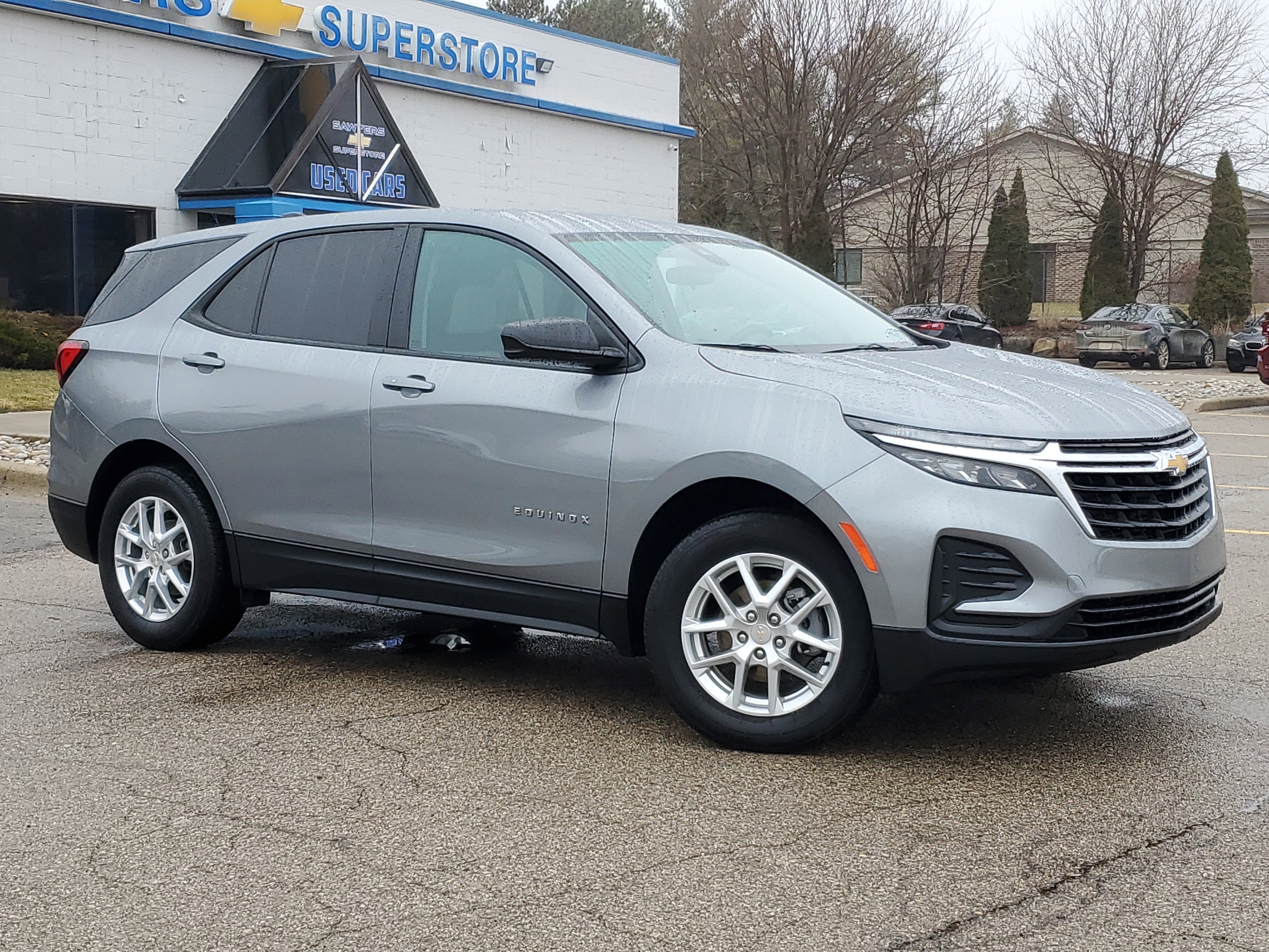 2023 Chevrolet Equinox LS