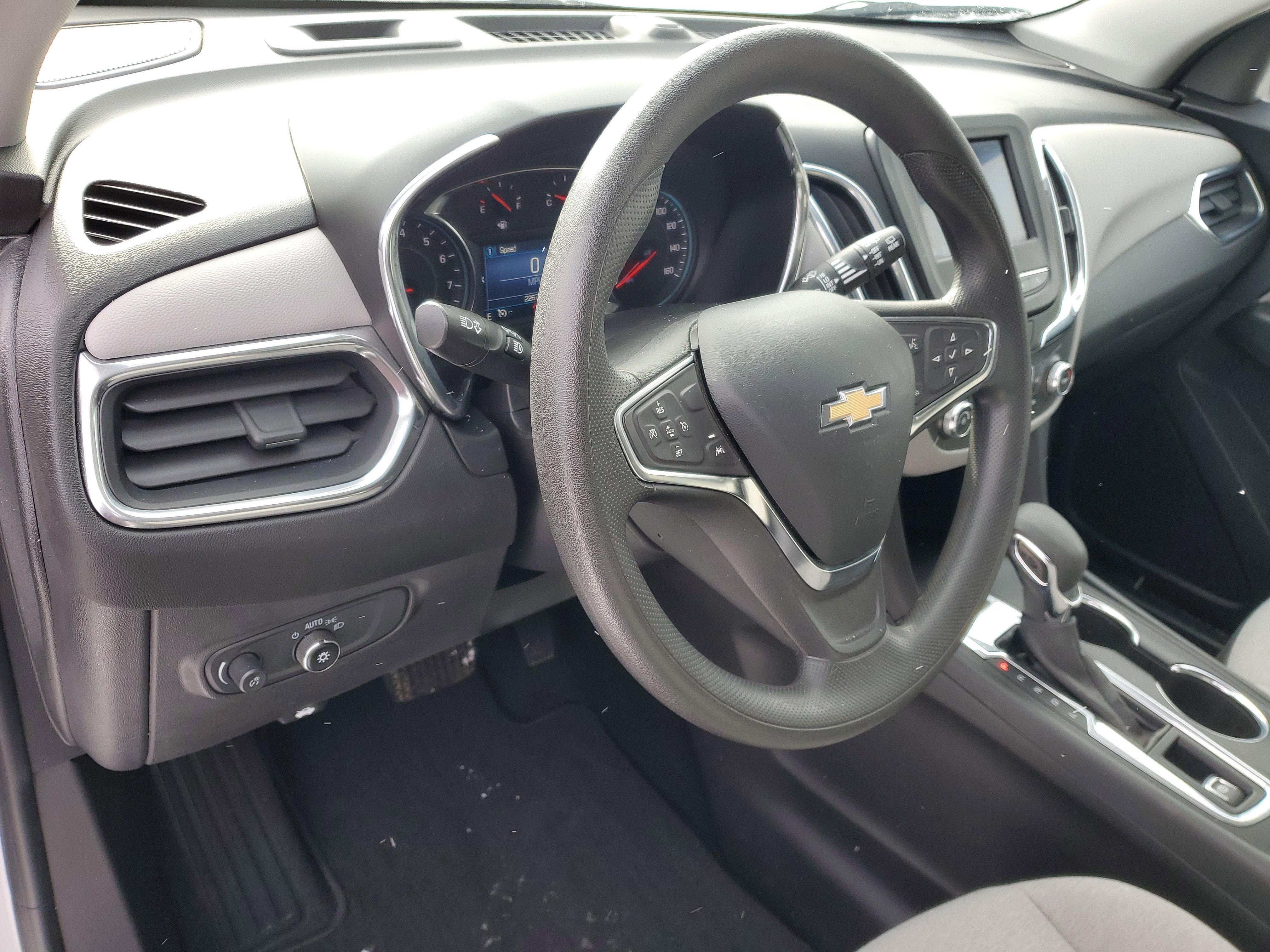 2023 Chevrolet Equinox LS