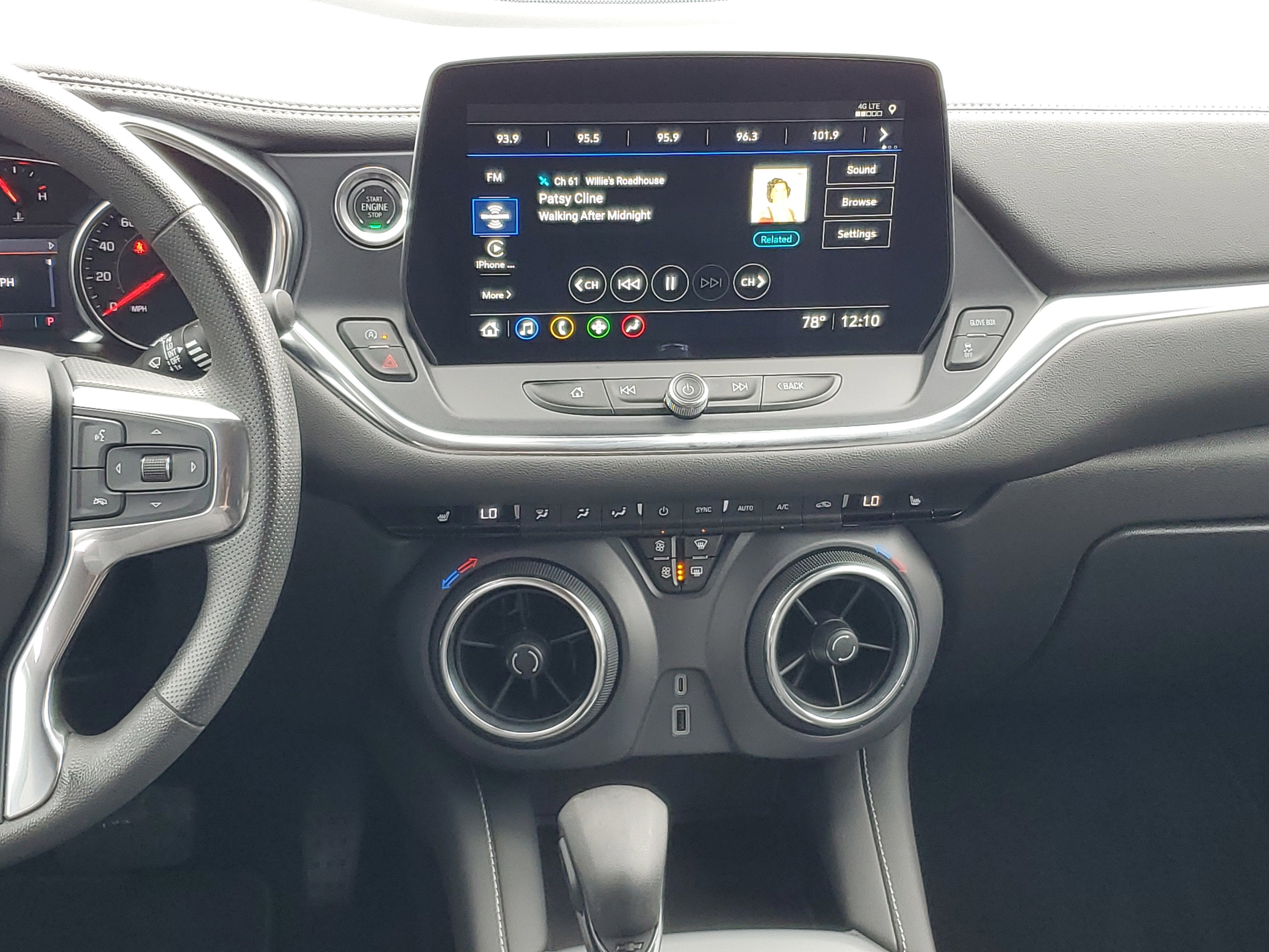 2025 Chevrolet Blazer 2LT