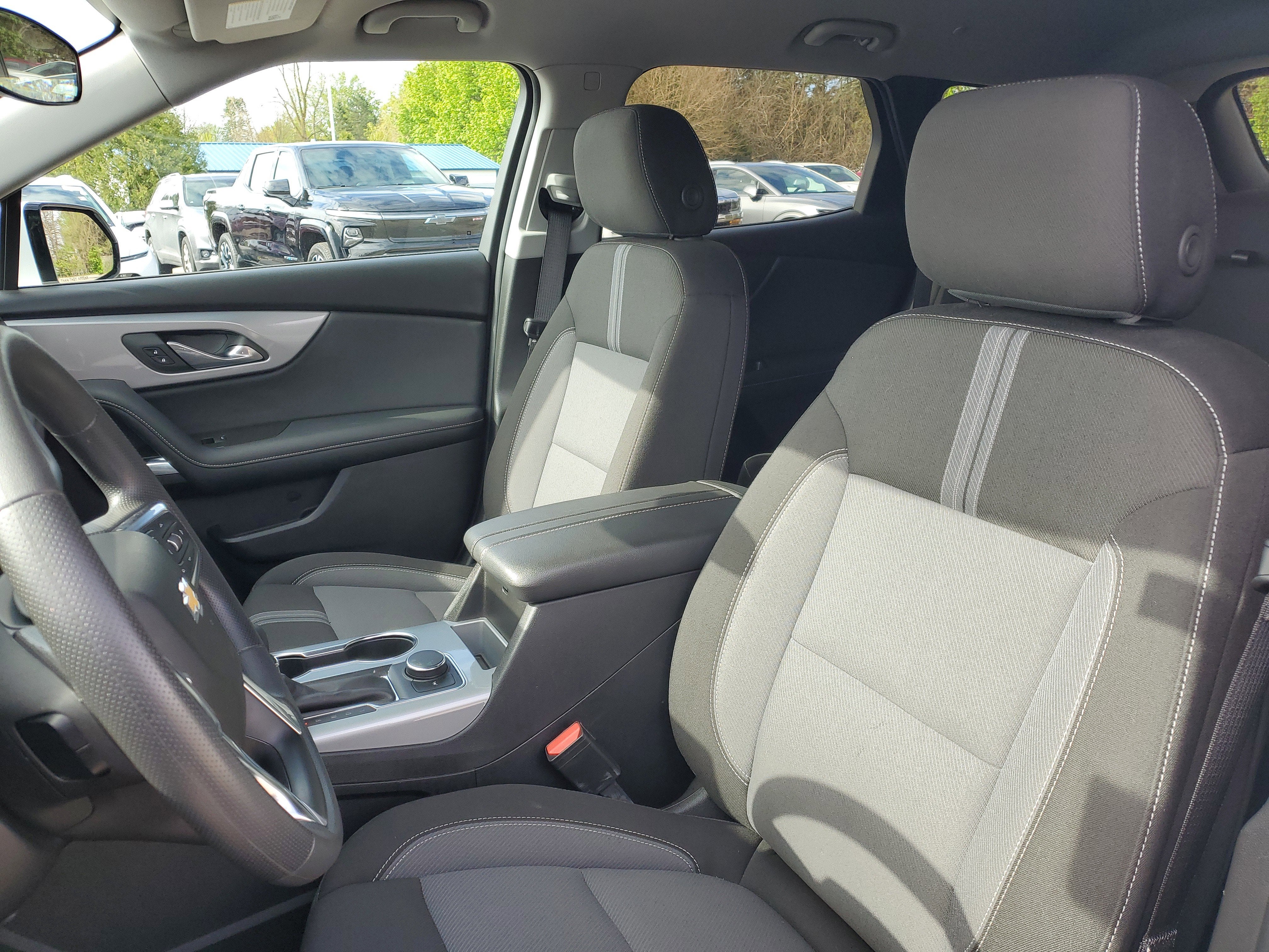 2025 Chevrolet Blazer 2LT