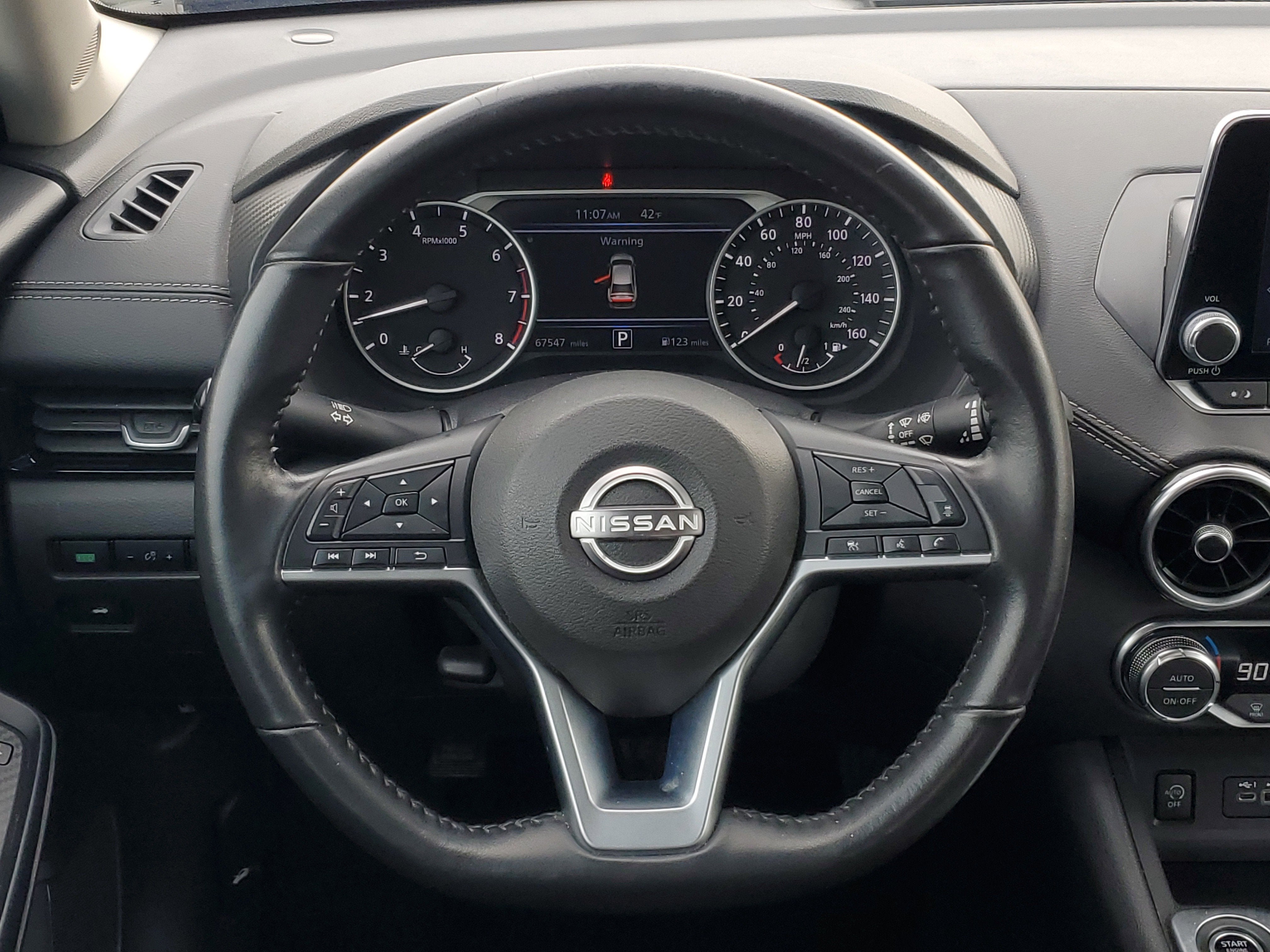 2024 Nissan Sentra SV Xtronic CVT