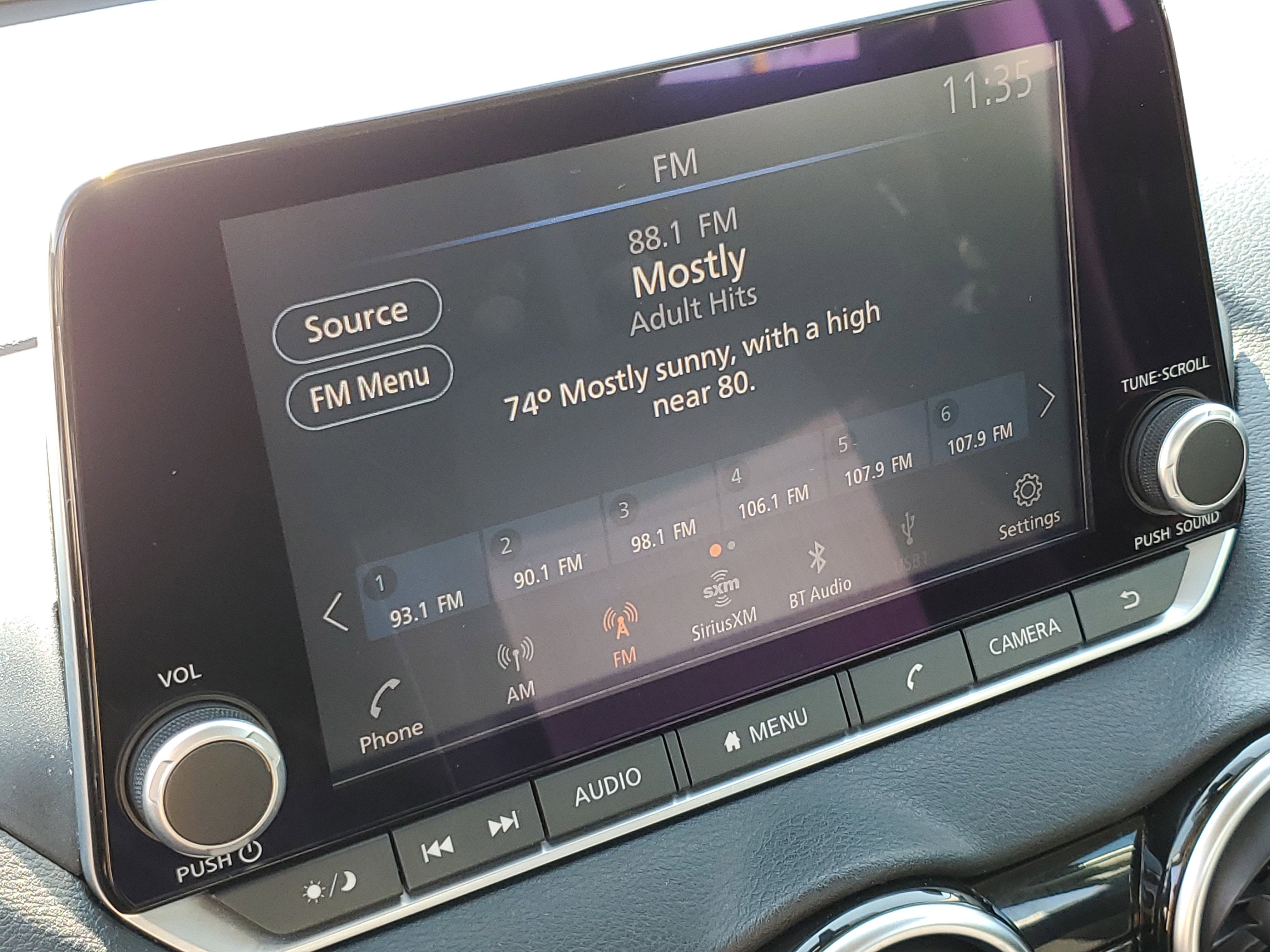 2021 Nissan Sentra SV Xtronic CVT