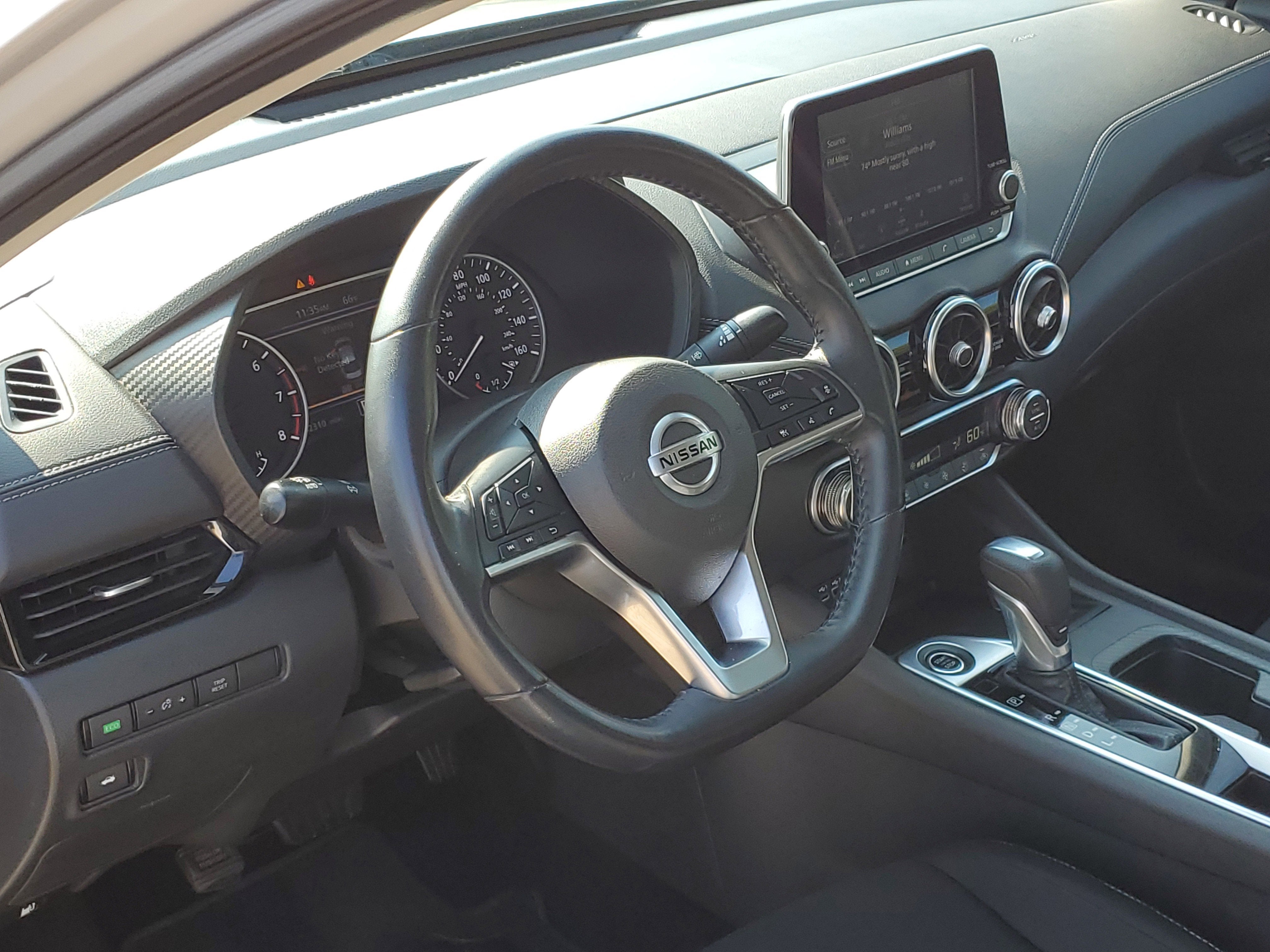 2021 Nissan Sentra SV Xtronic CVT