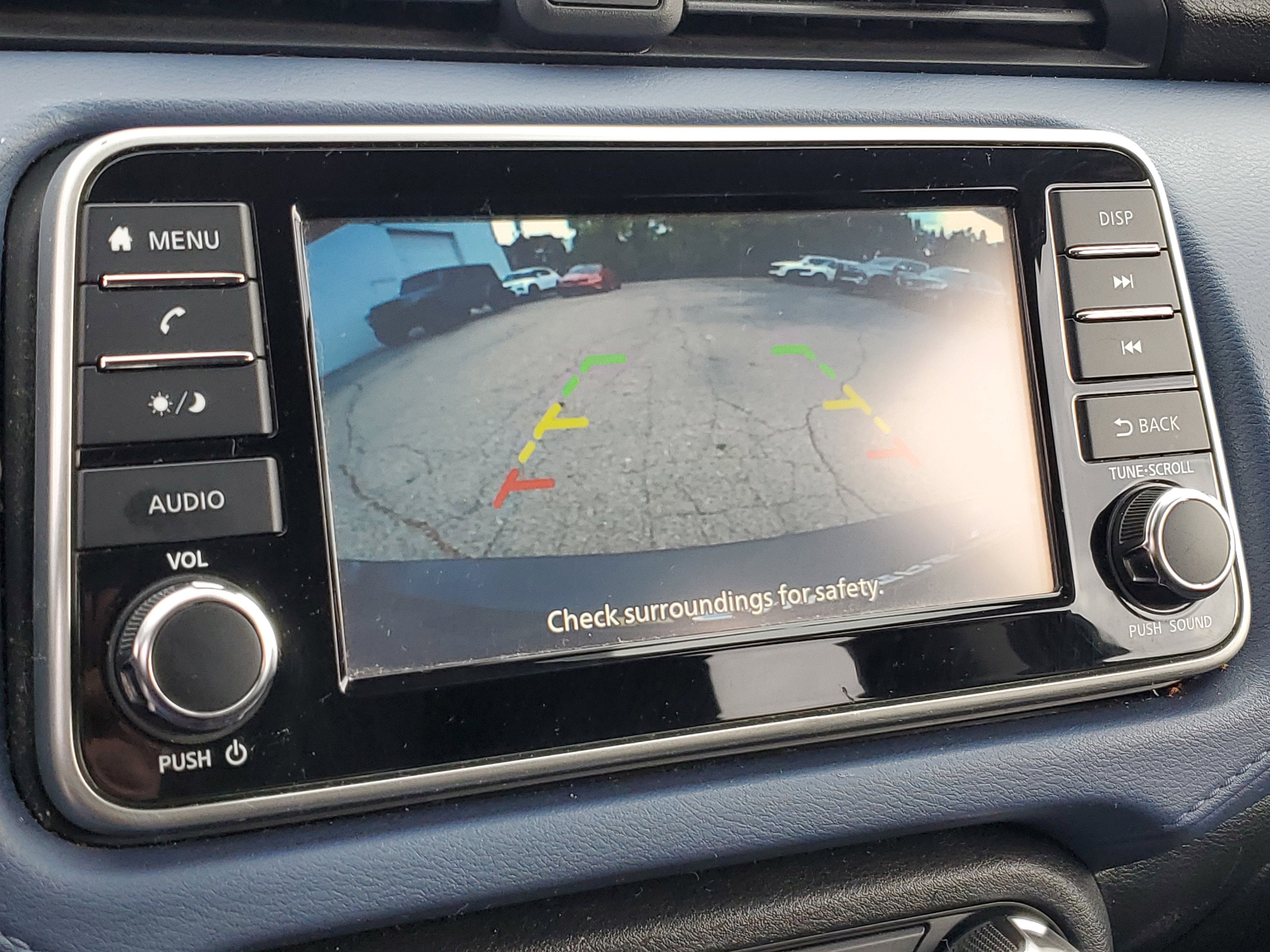 2023 Nissan Versa SV