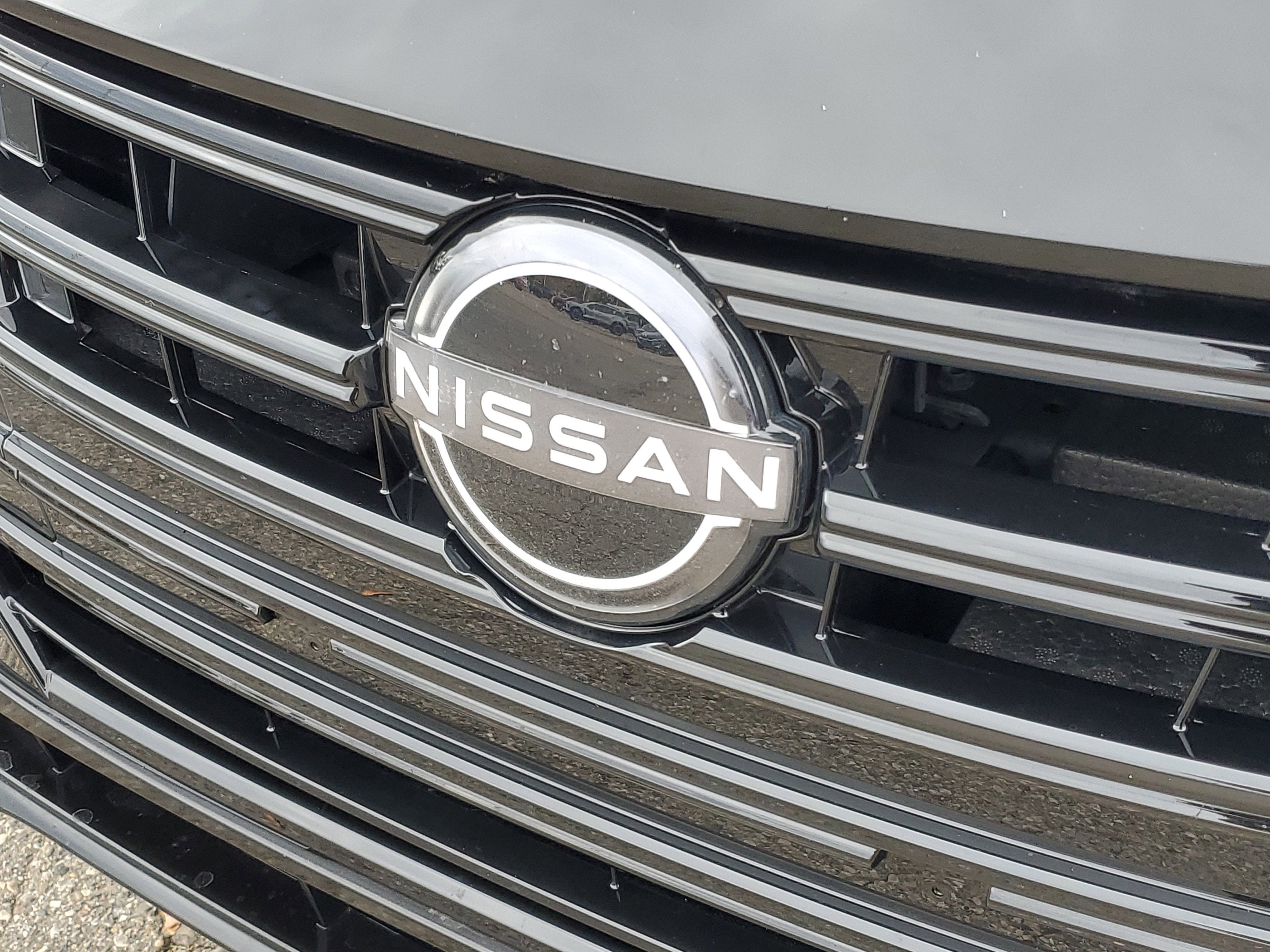 2023 Nissan Versa SV