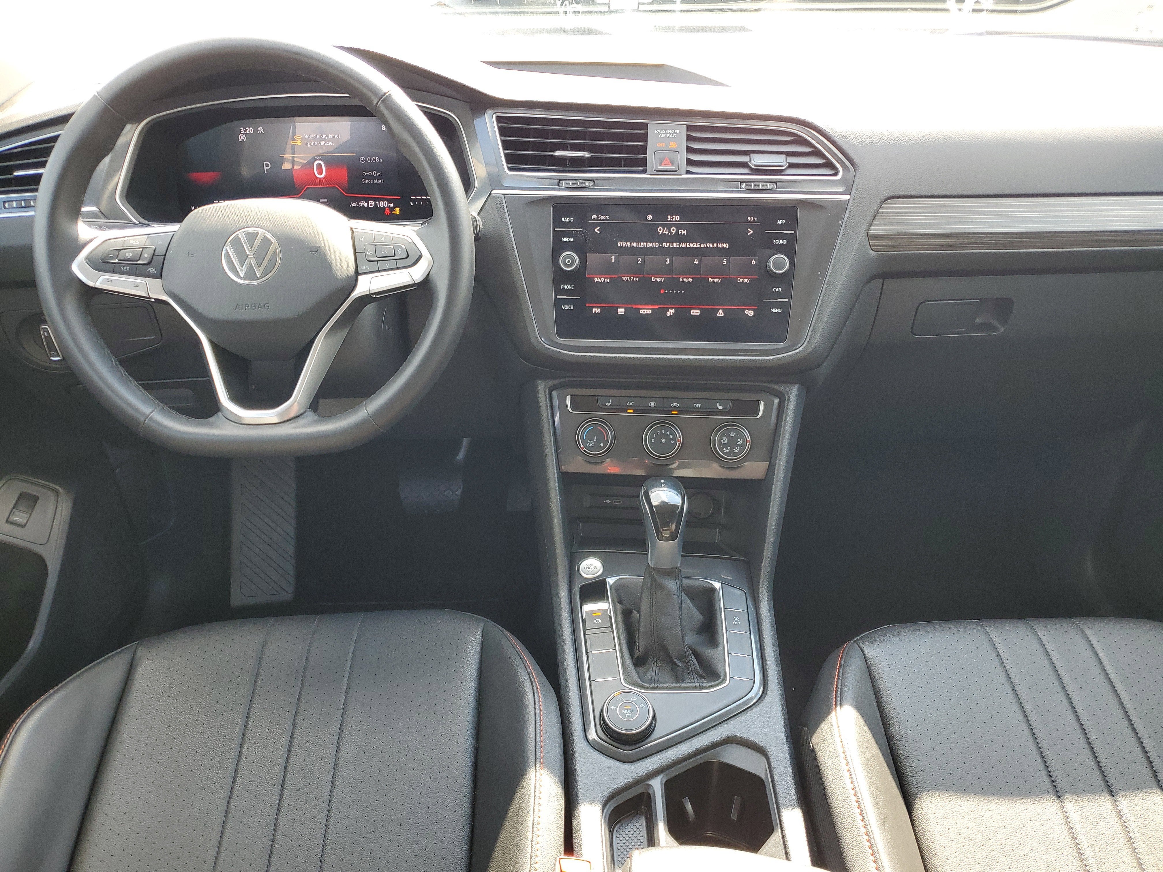 2024 Volkswagen Tiguan SE