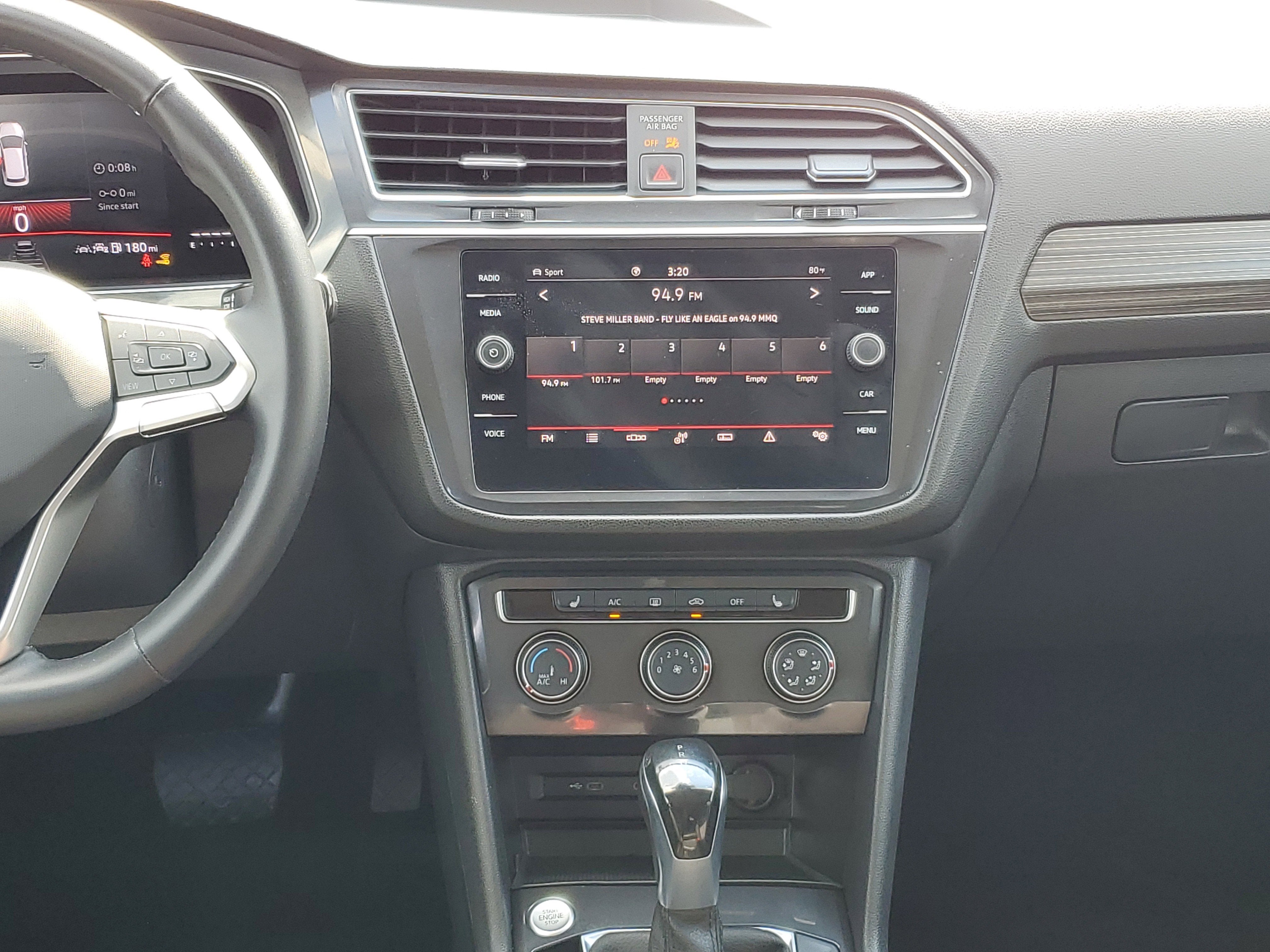 2024 Volkswagen Tiguan SE