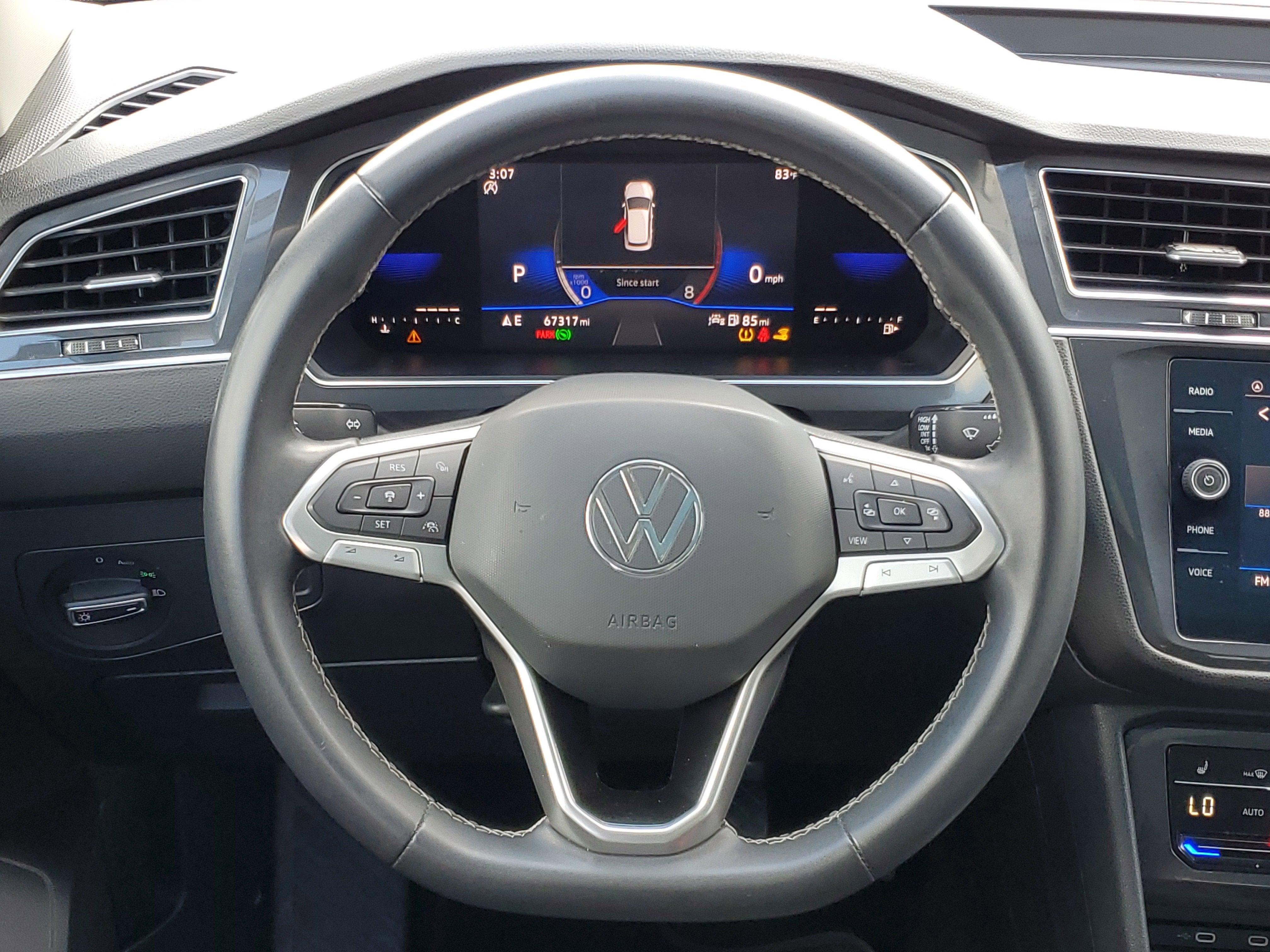 2023 Volkswagen Tiguan 2.0T SE