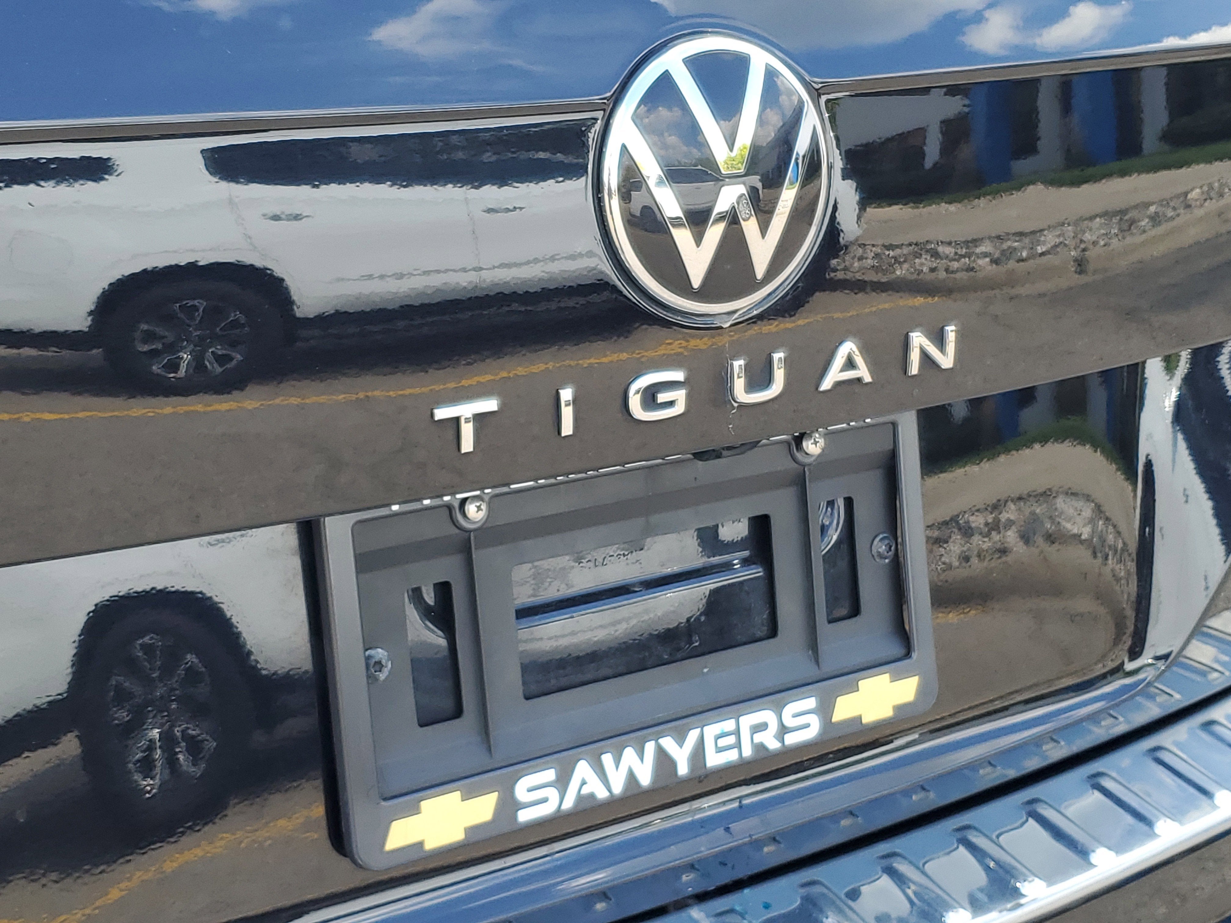 2023 Volkswagen Tiguan 2.0T SE