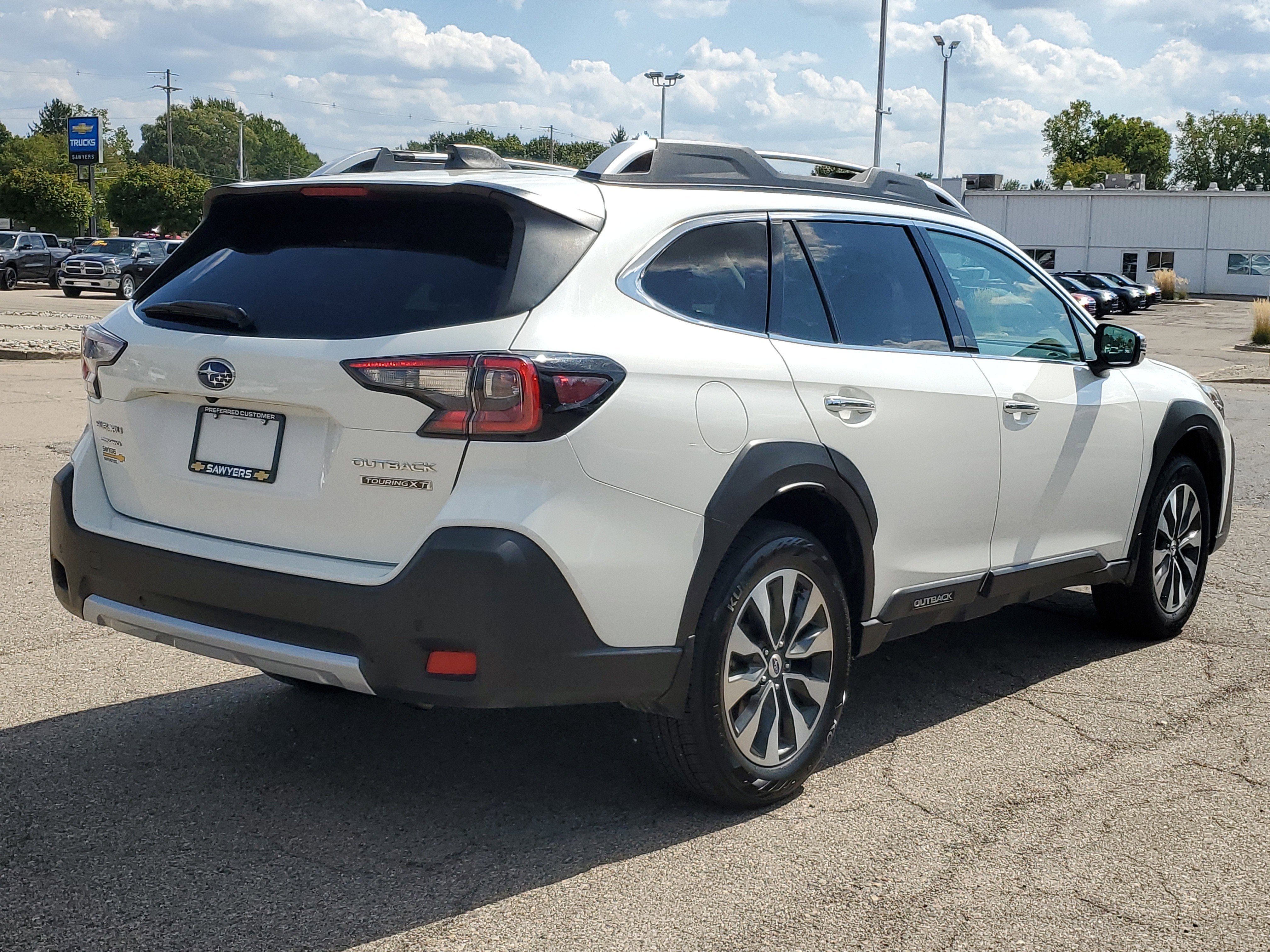 2024 Subaru Outback Touring XT
