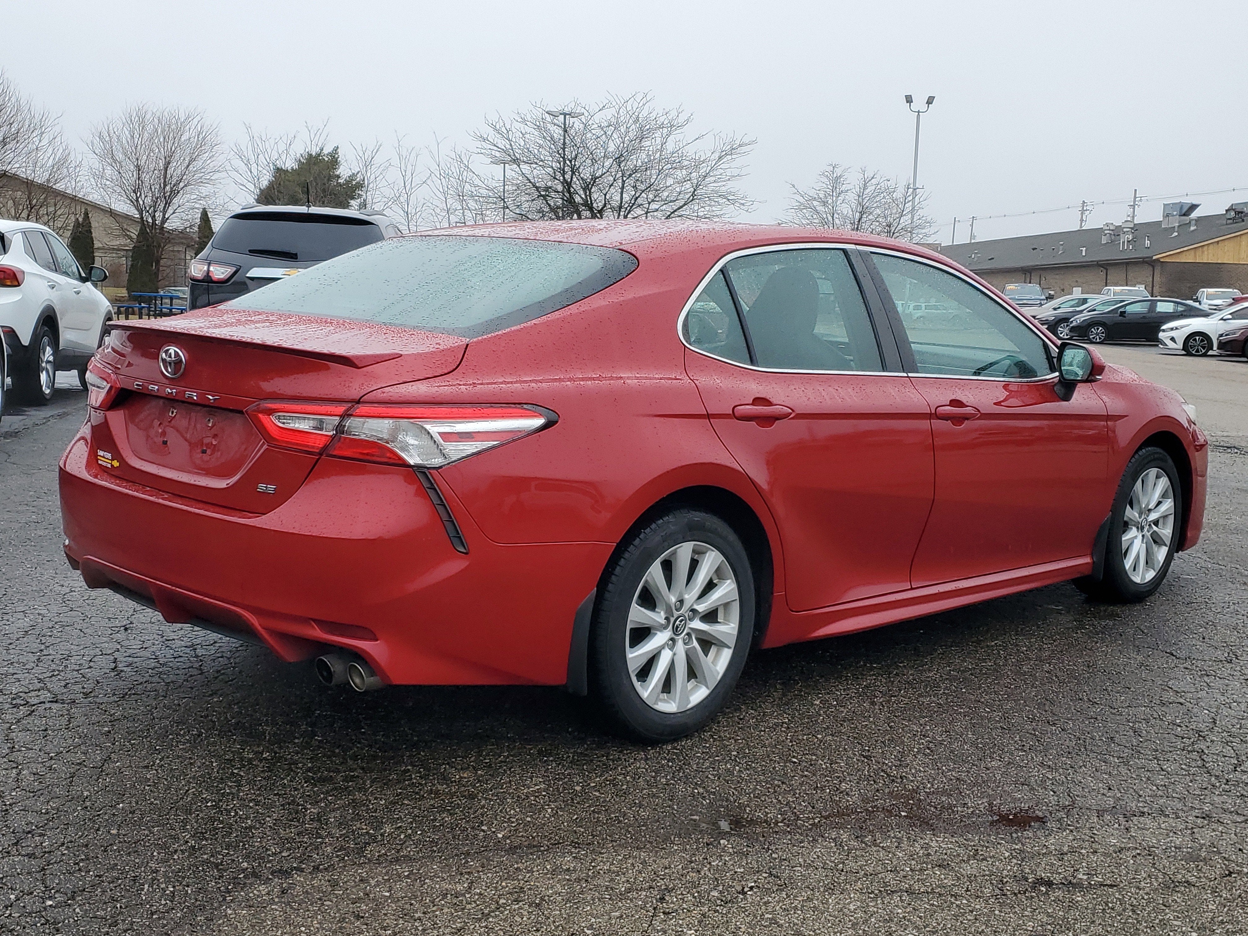 2020 Toyota Camry SE